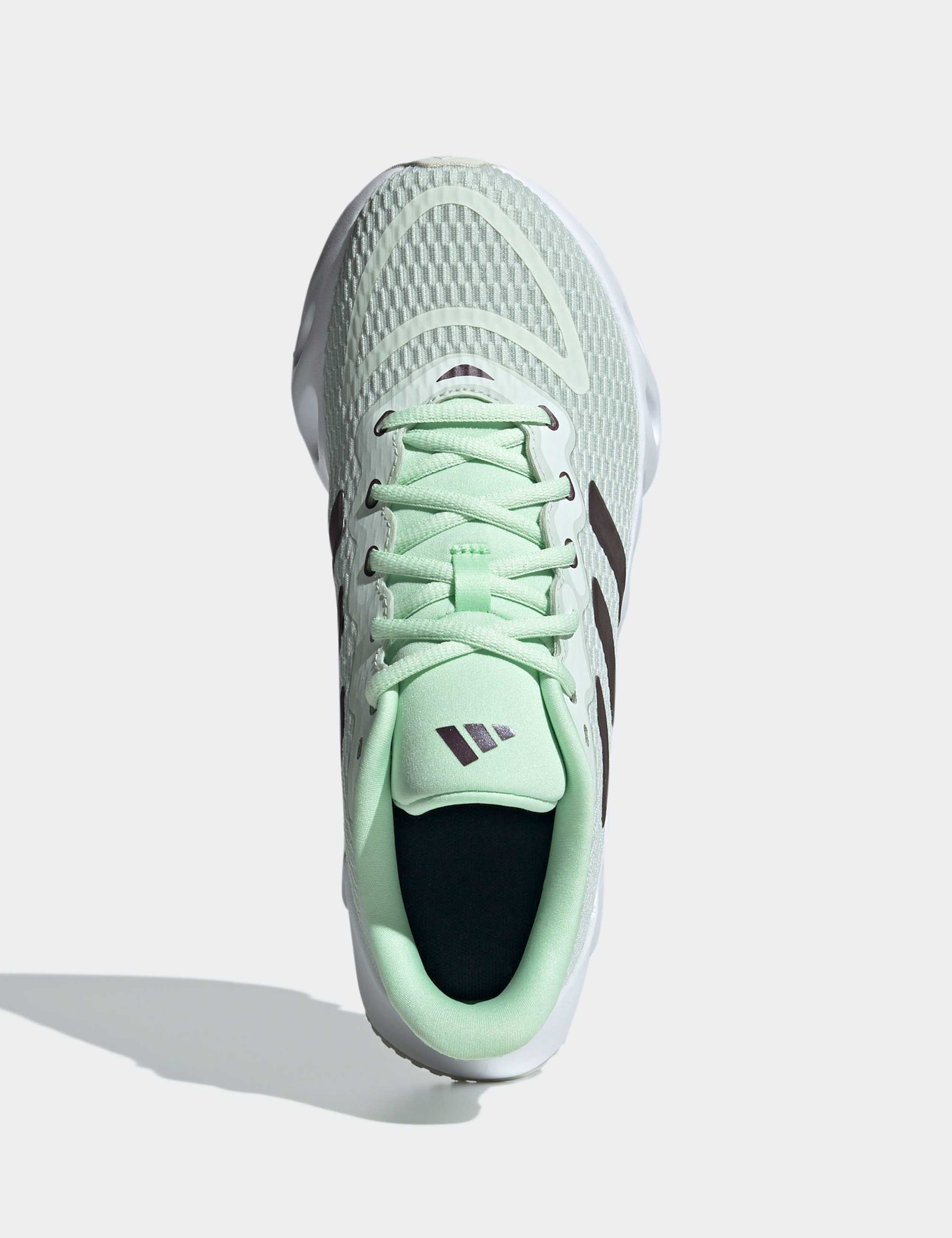 Switch Run Trainers 5 of 6