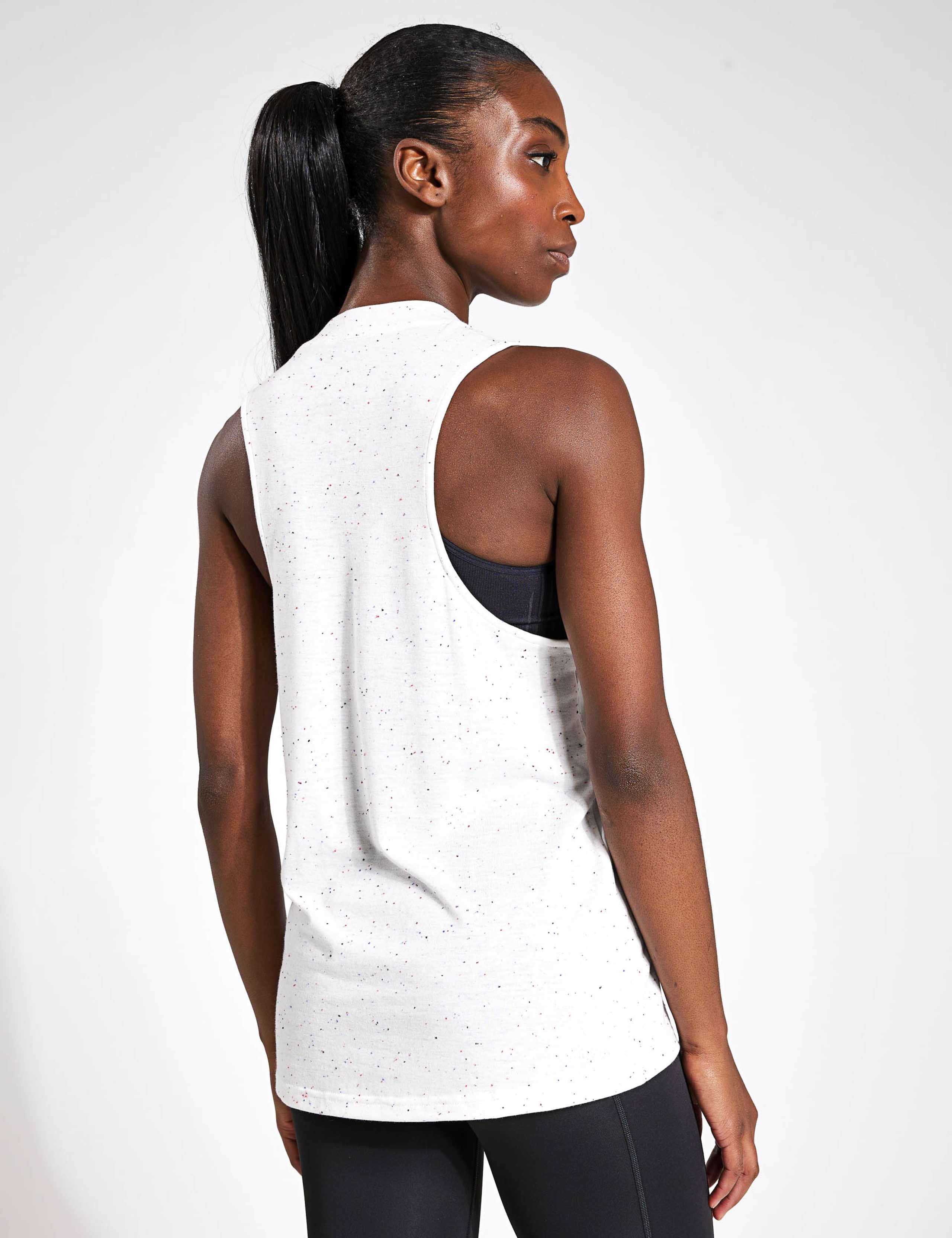 Future Icons Winners 3.0 Crew Neck Vest Top 4 of 4