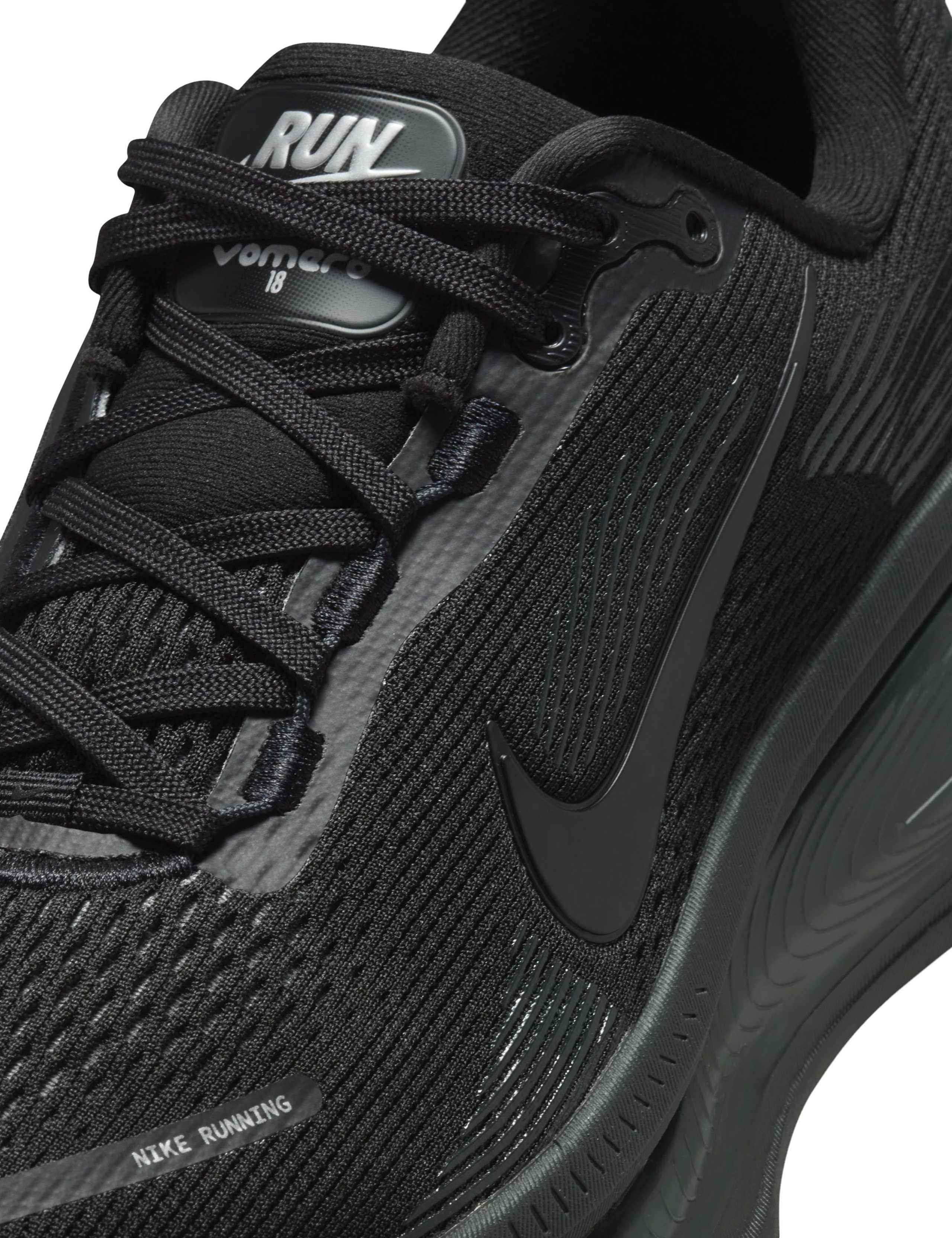 Vomero 18 Trainers 8 of 9