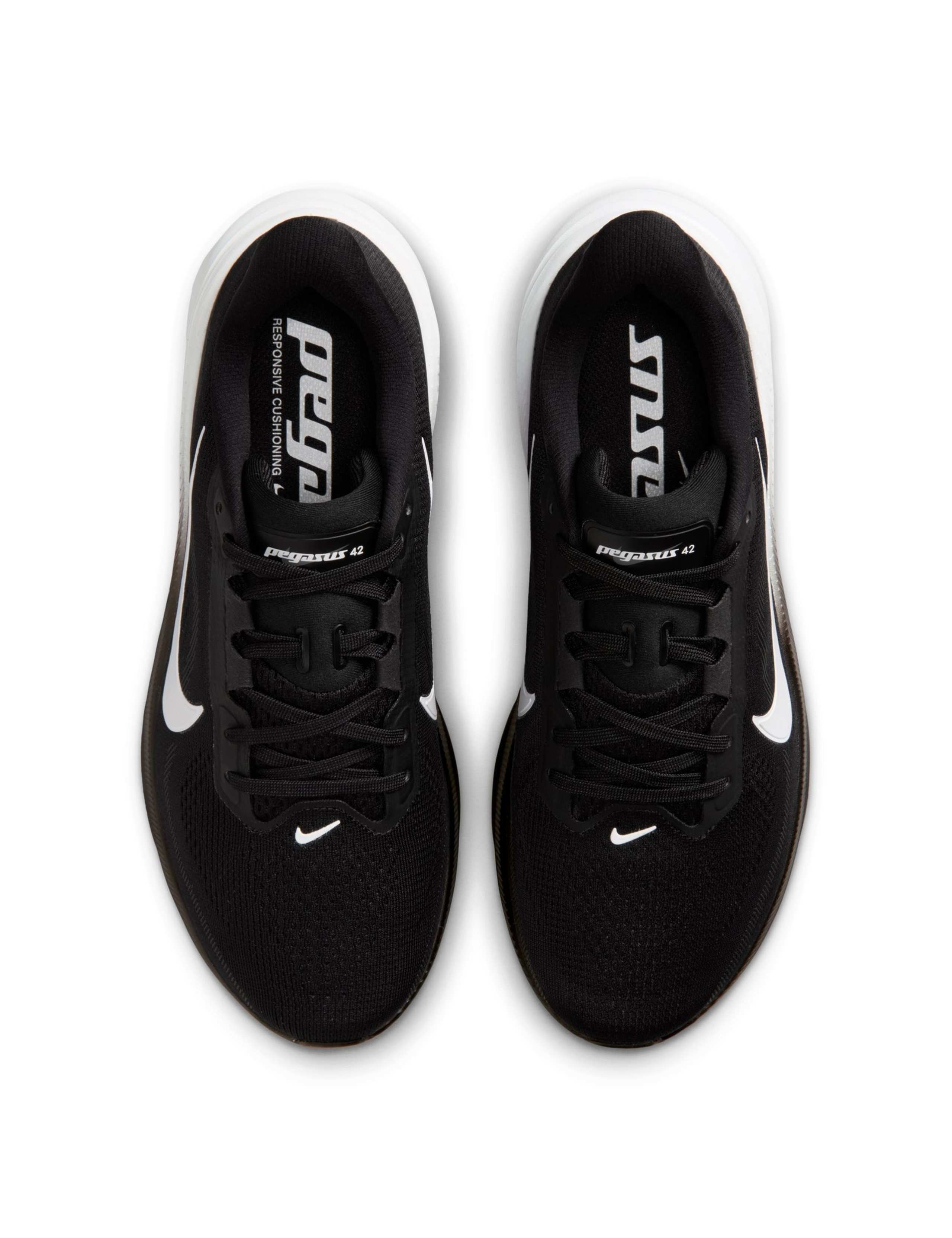 Pegasus 42 Trainers 4 of 7