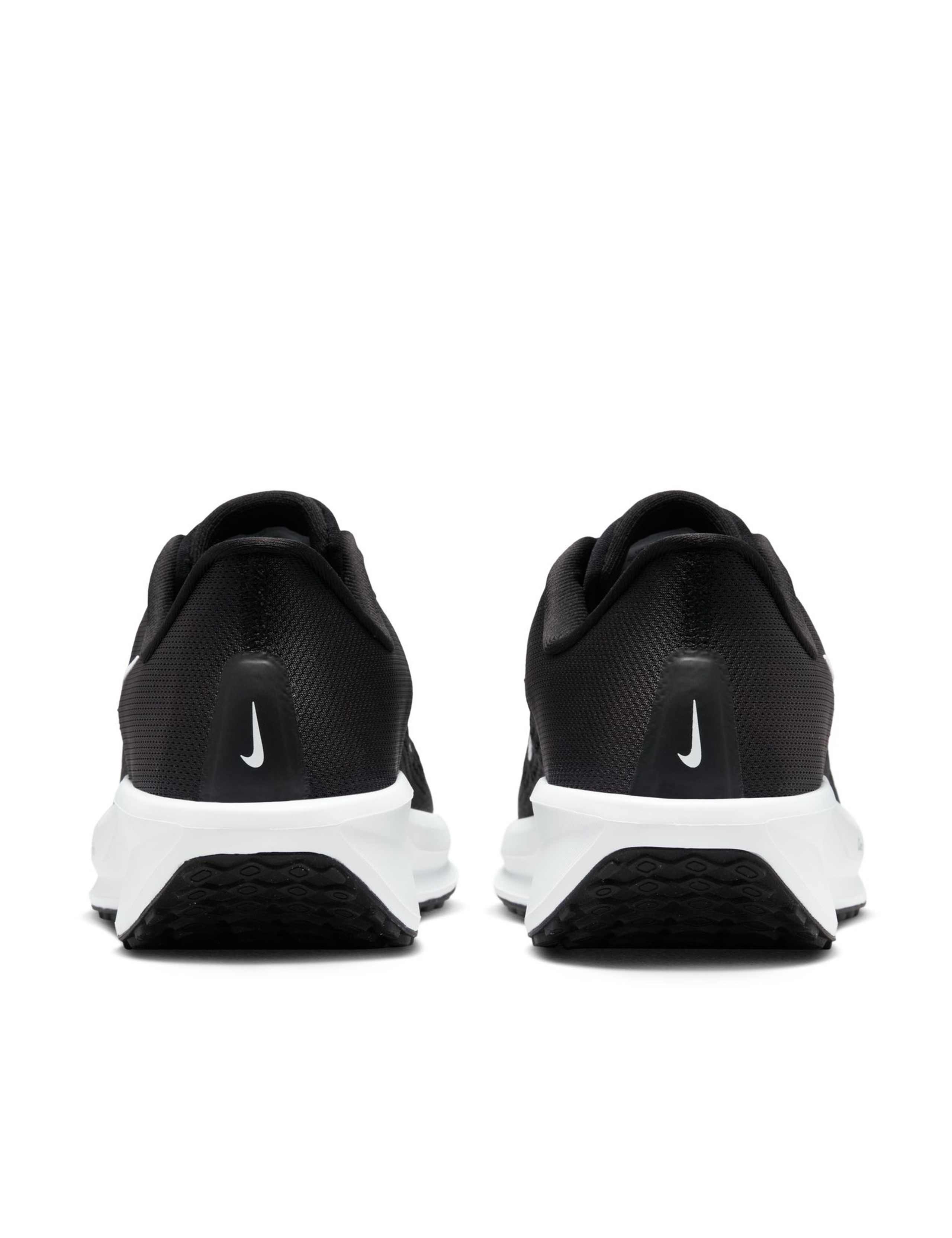 Quest 6 Running Trainers 4 of 6