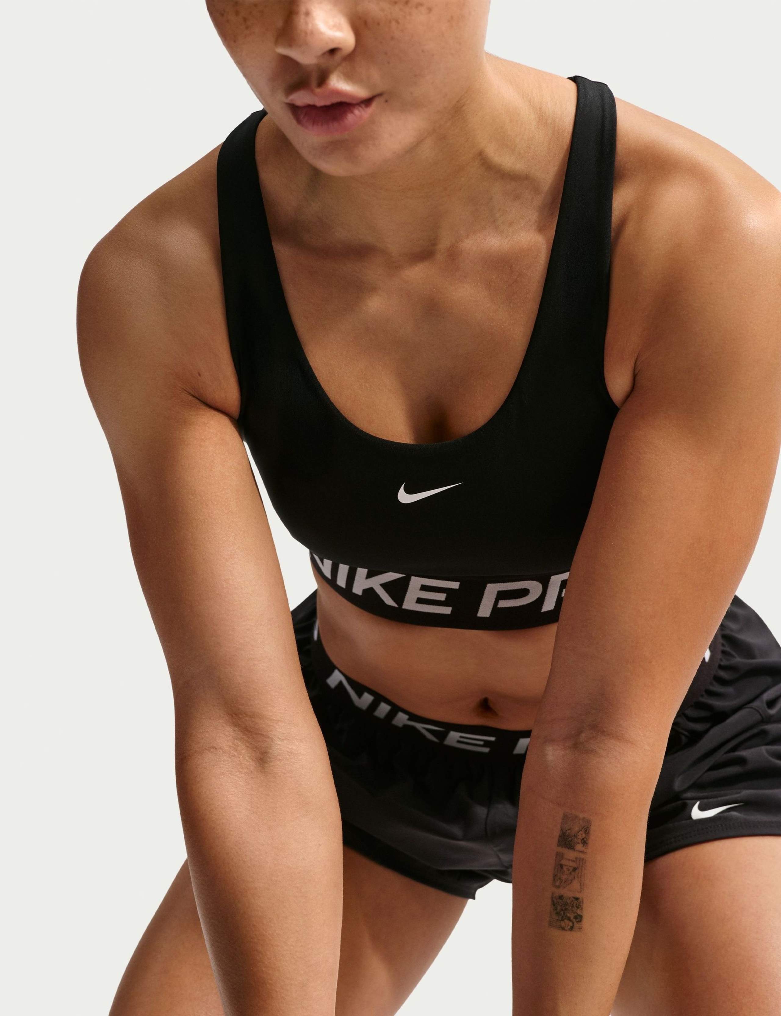 Pro Light Support Sports Bra 2 of 5