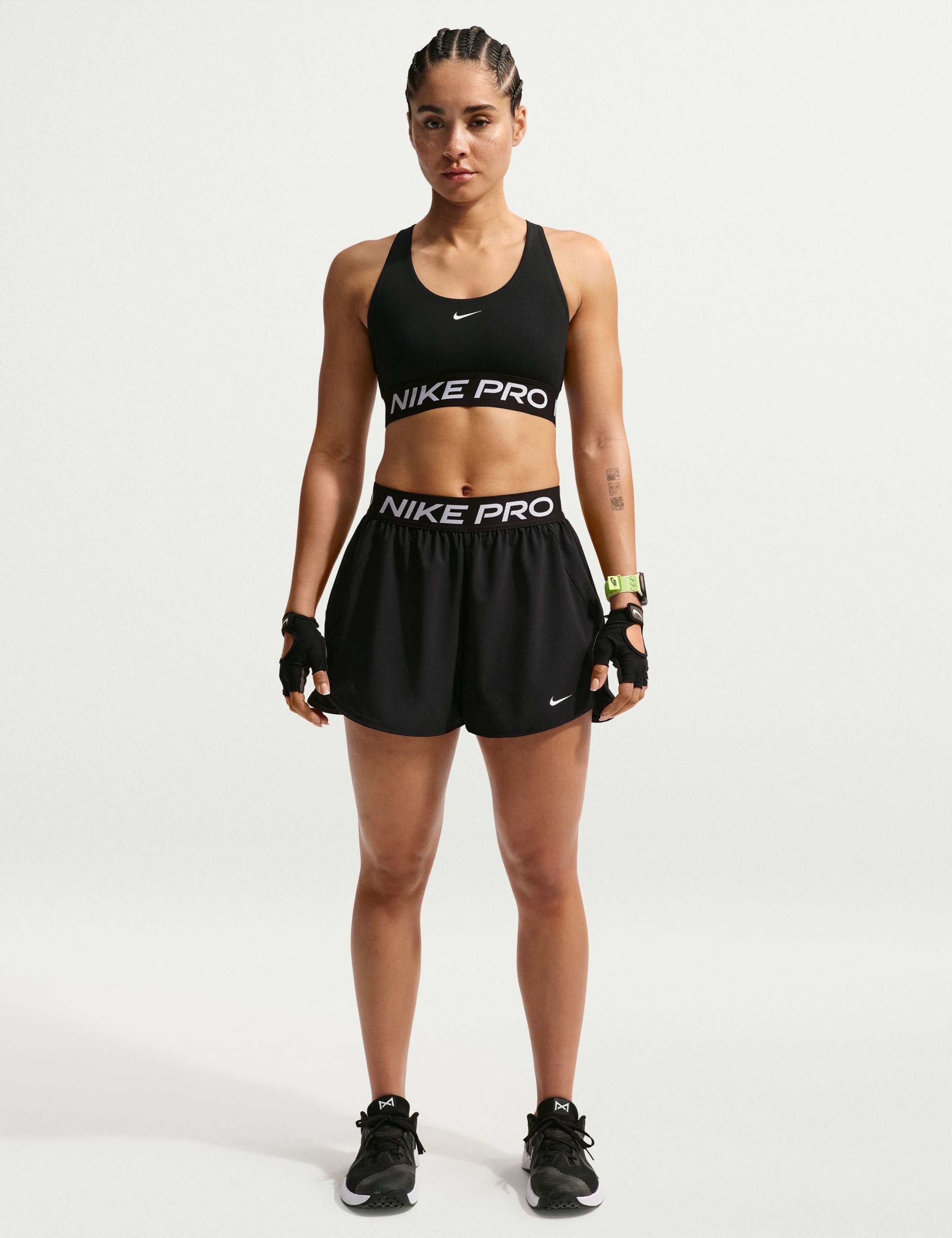 Pro Light Support Sports Bra 3 of 5