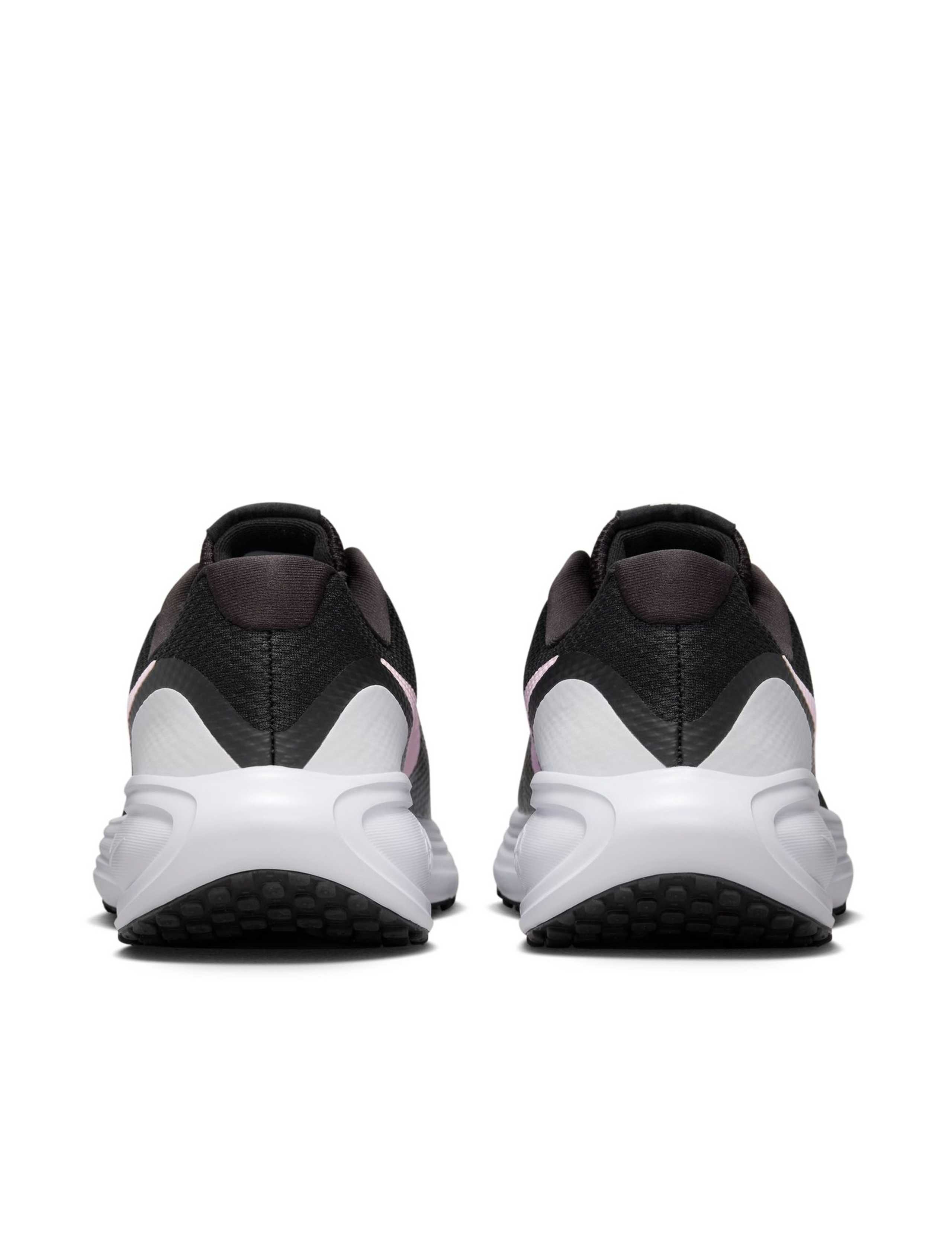 Revolution 8 Running Trainers 5 of 6