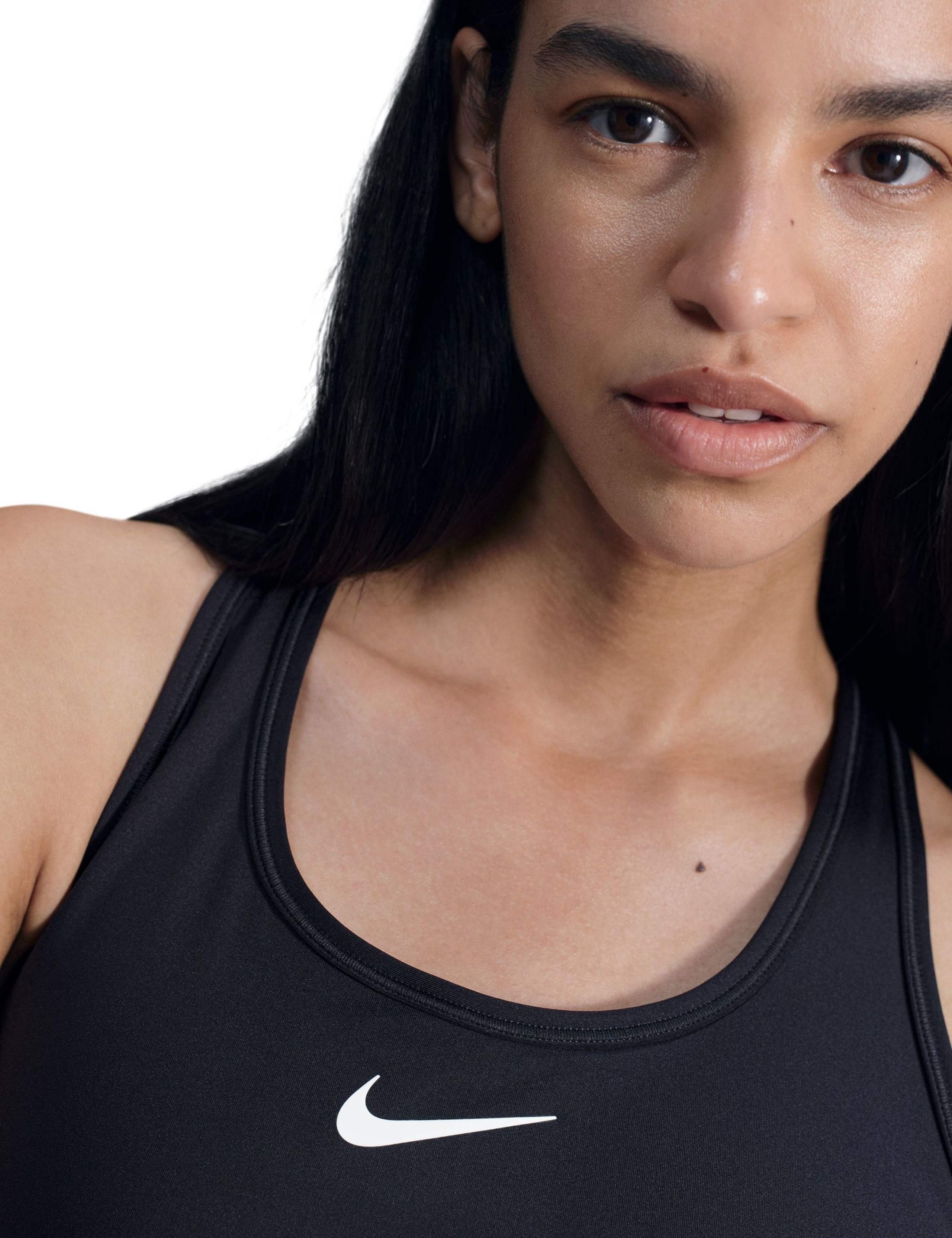 Swoosh Medium Support Sports Bra 4 of 6