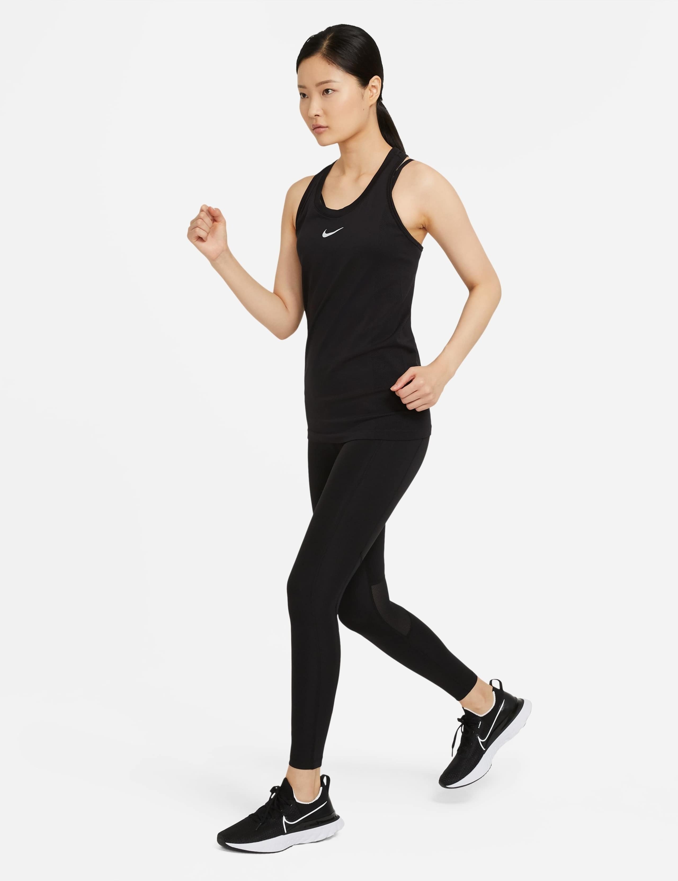 Epic Fast Mesh Panel Mid Rise Leggings 3 of 7