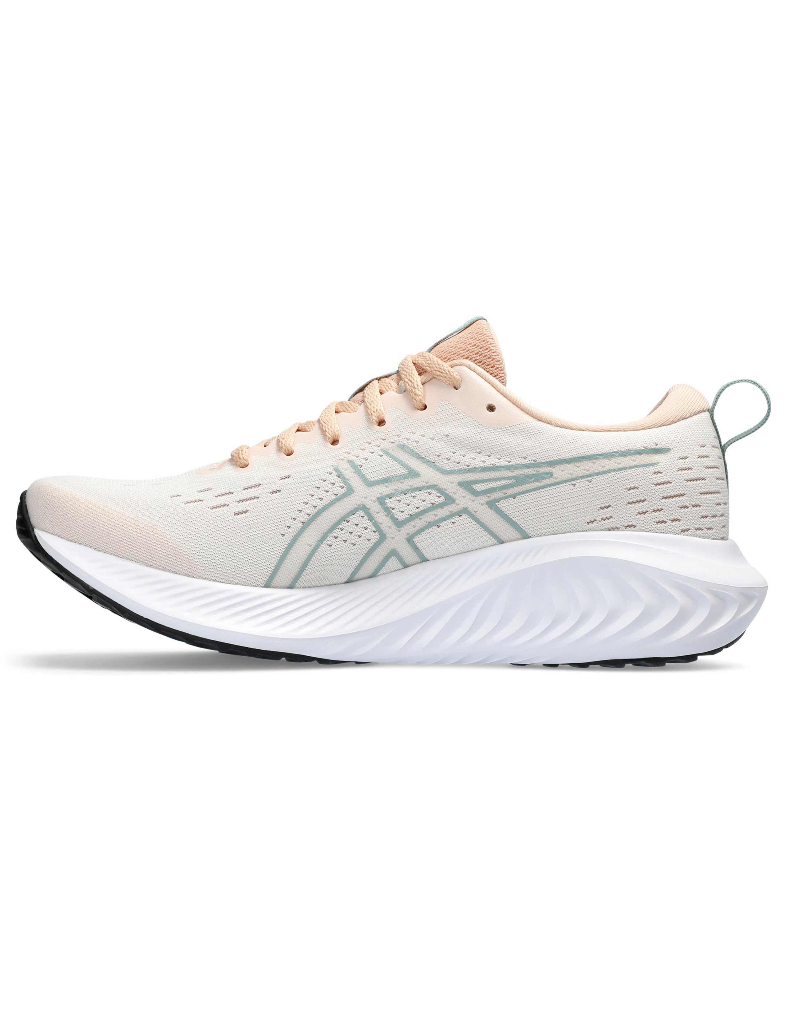 Gel-Excite 10 Lace Up Trainers 4 of 4