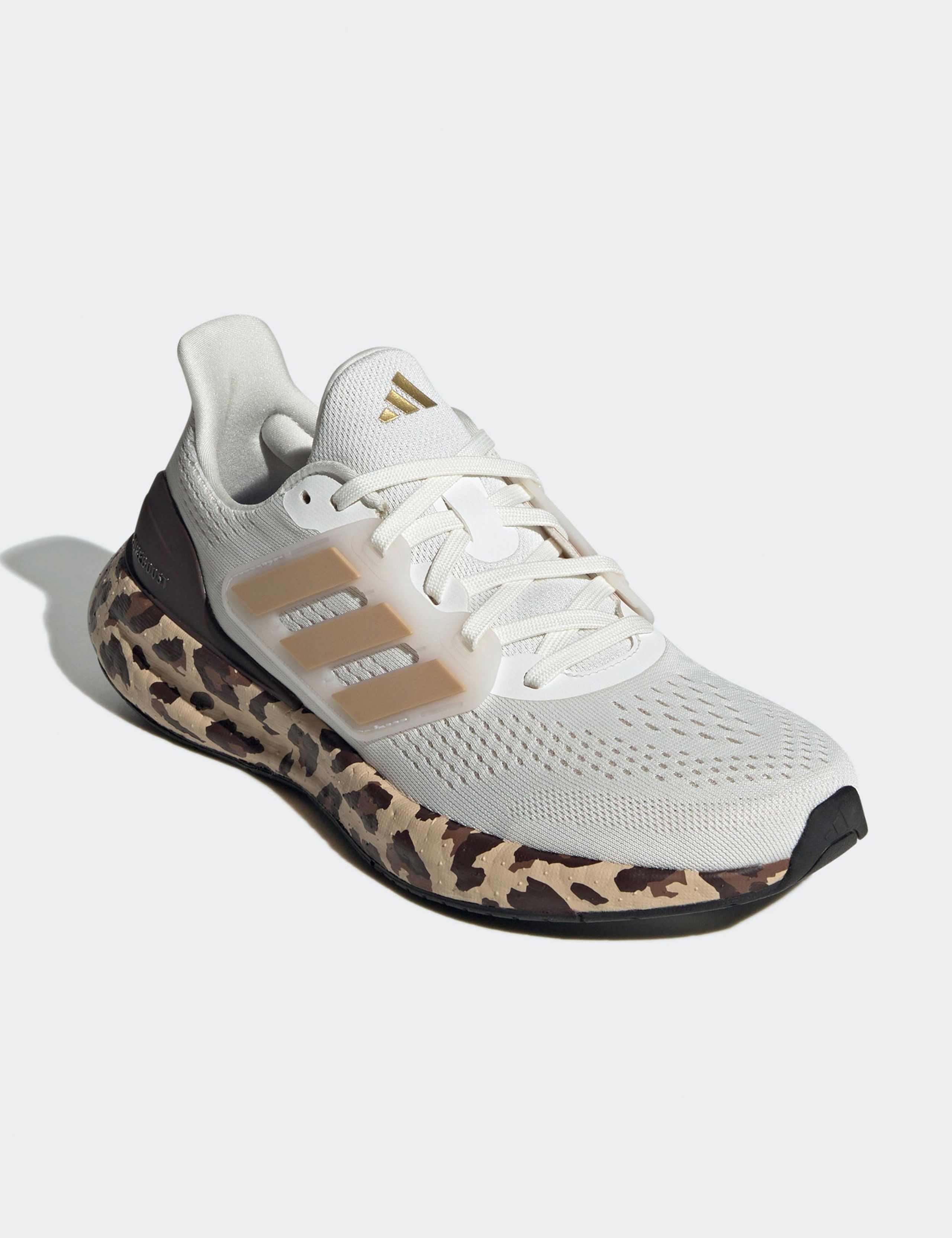 Pureboost 23 Running Trainers 2 of 6
