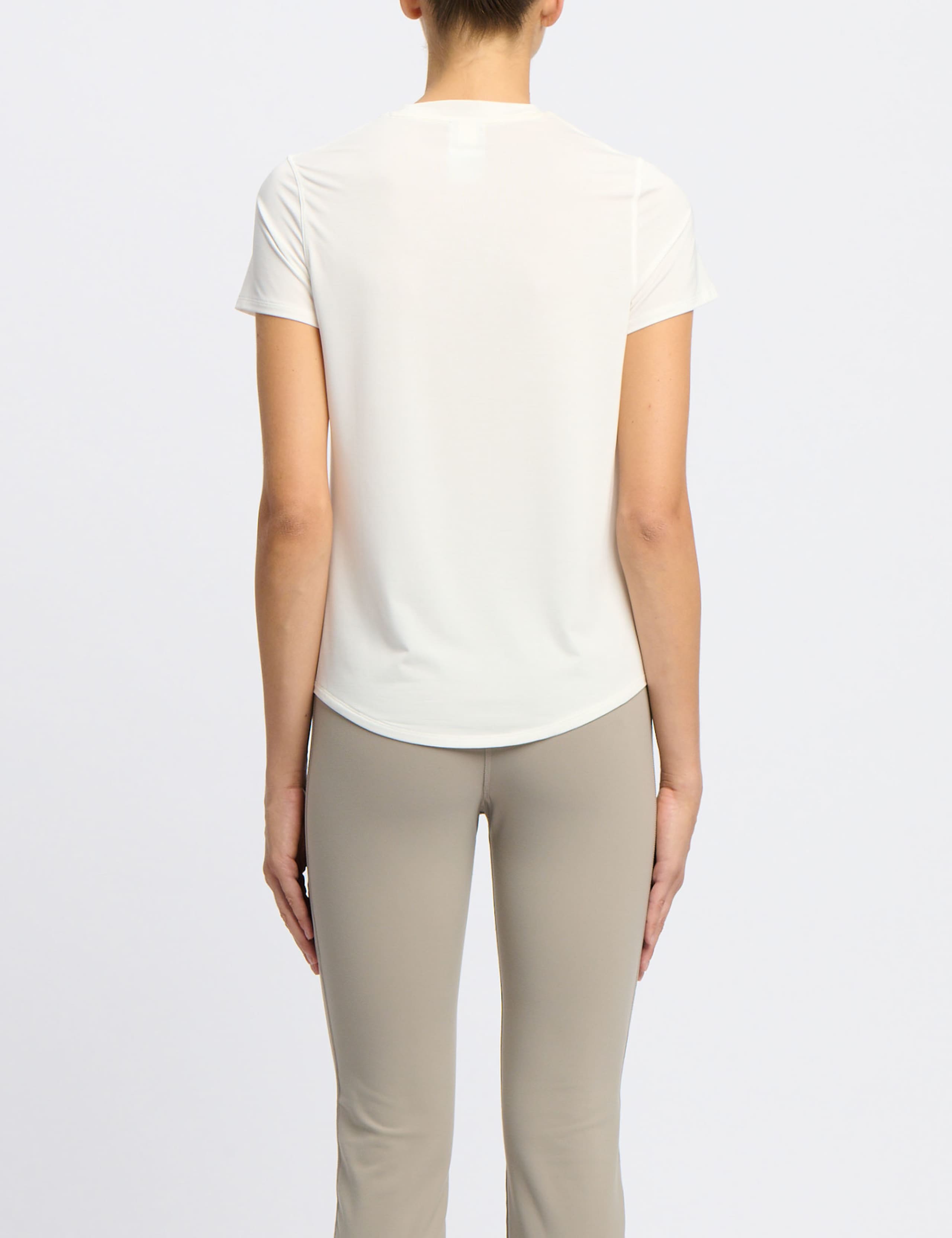 Chill Athletic Crew Neck Open Back T-Shirt 3 of 4