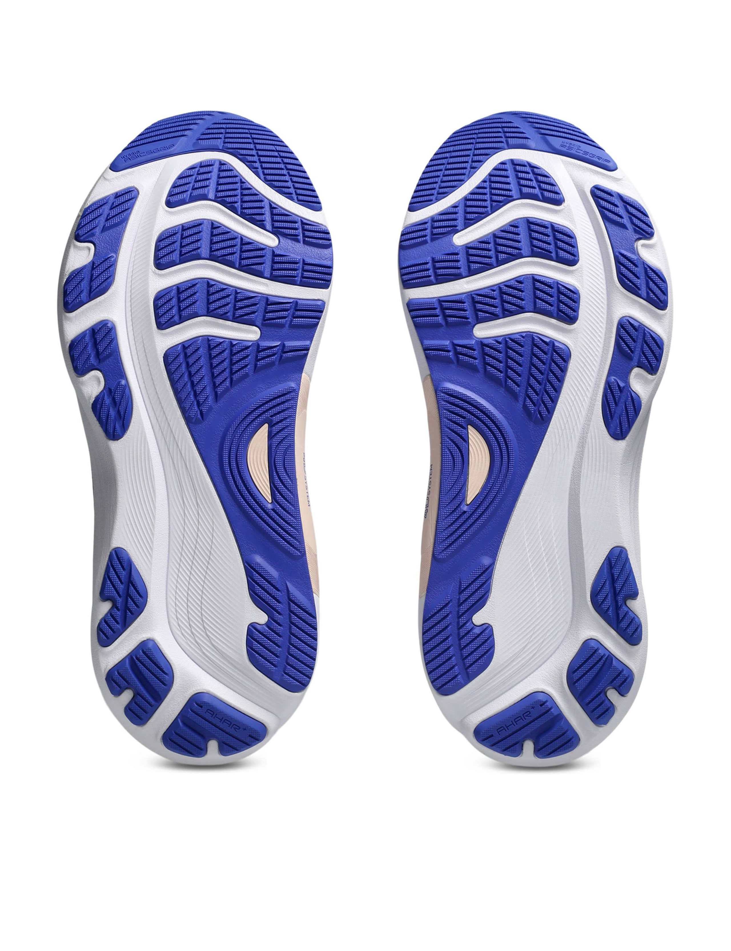 KAYANO Trainers 7 of 7