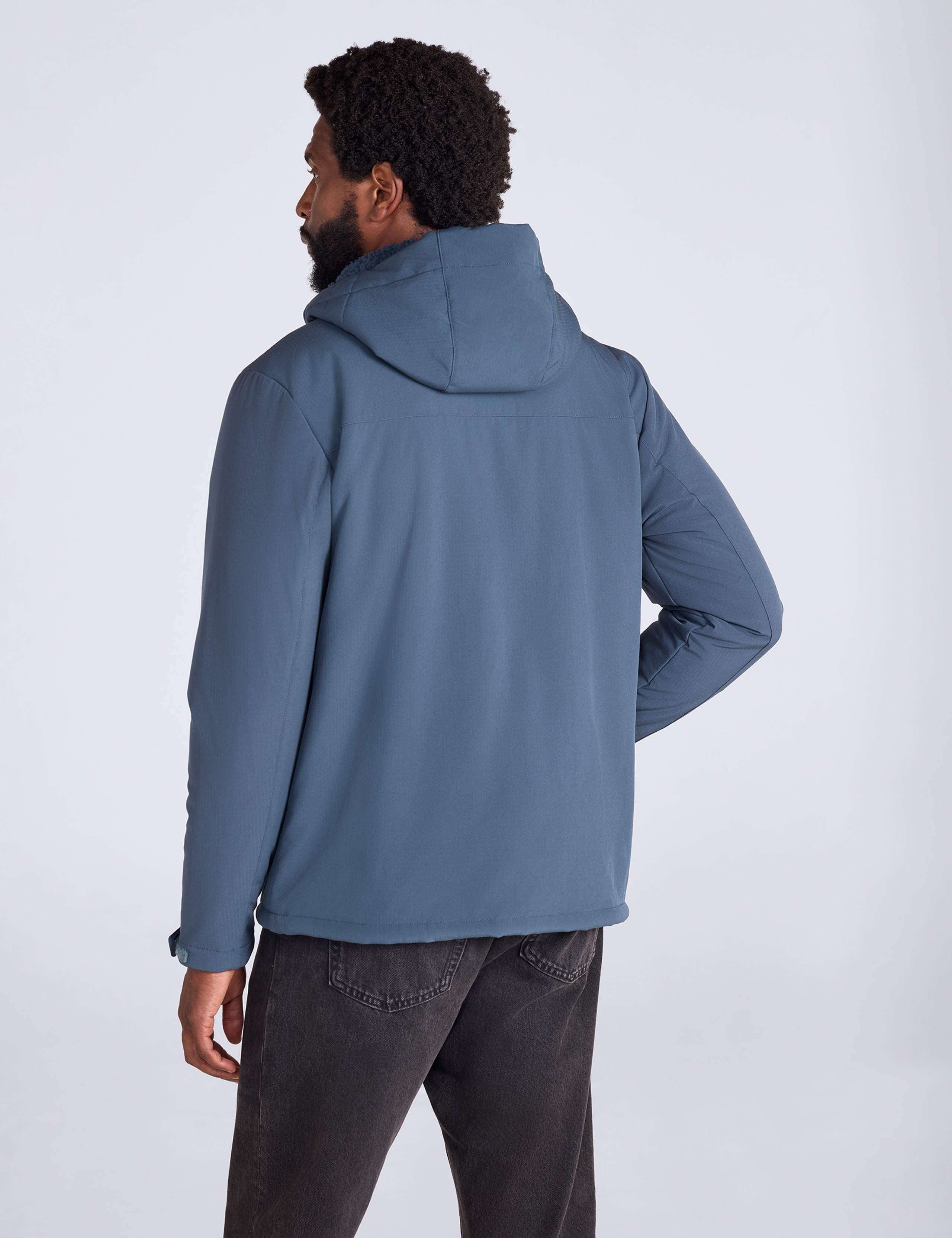 Hooded Softshell Jacket 3 of 8