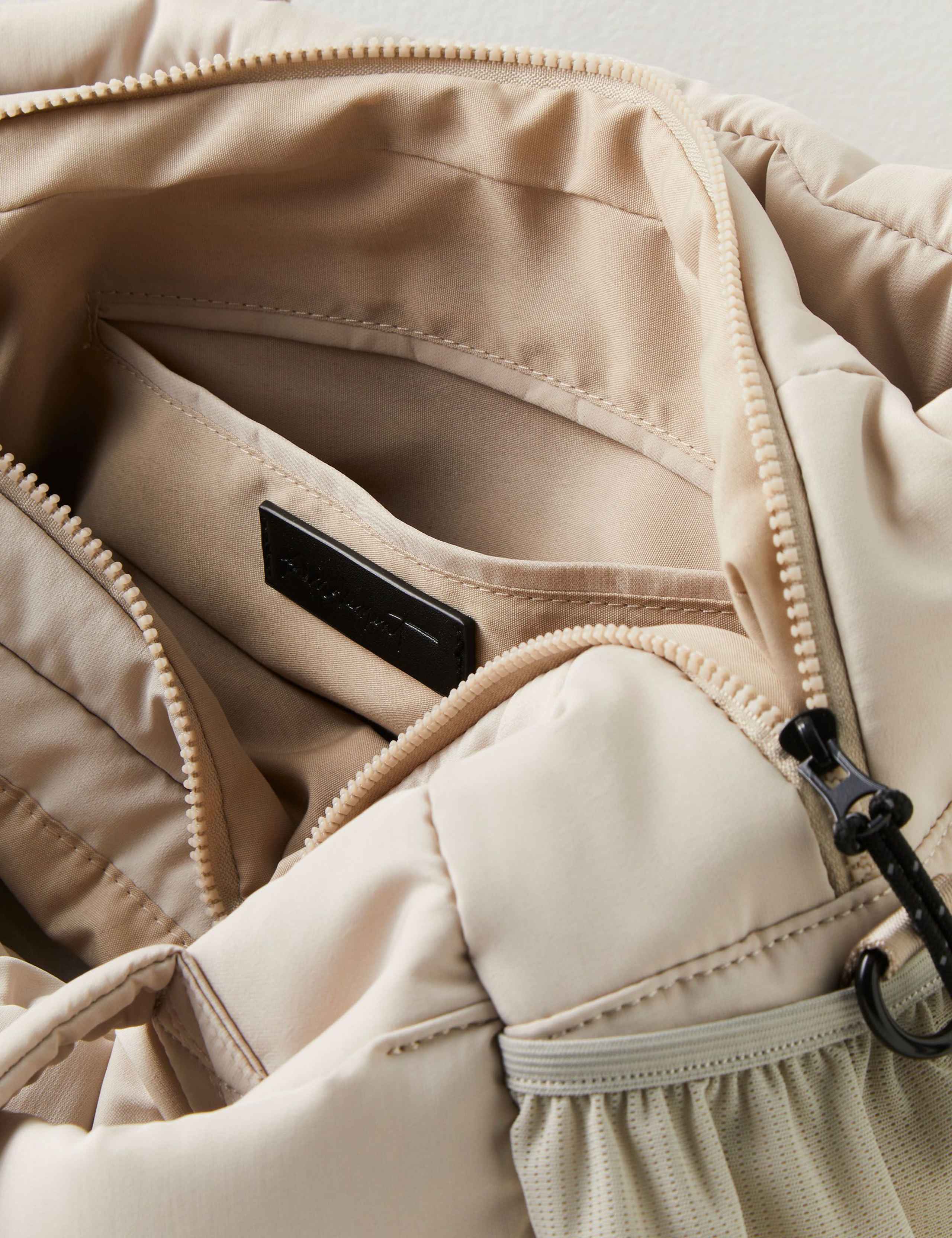 MVP Duffle Bag 4 of 4