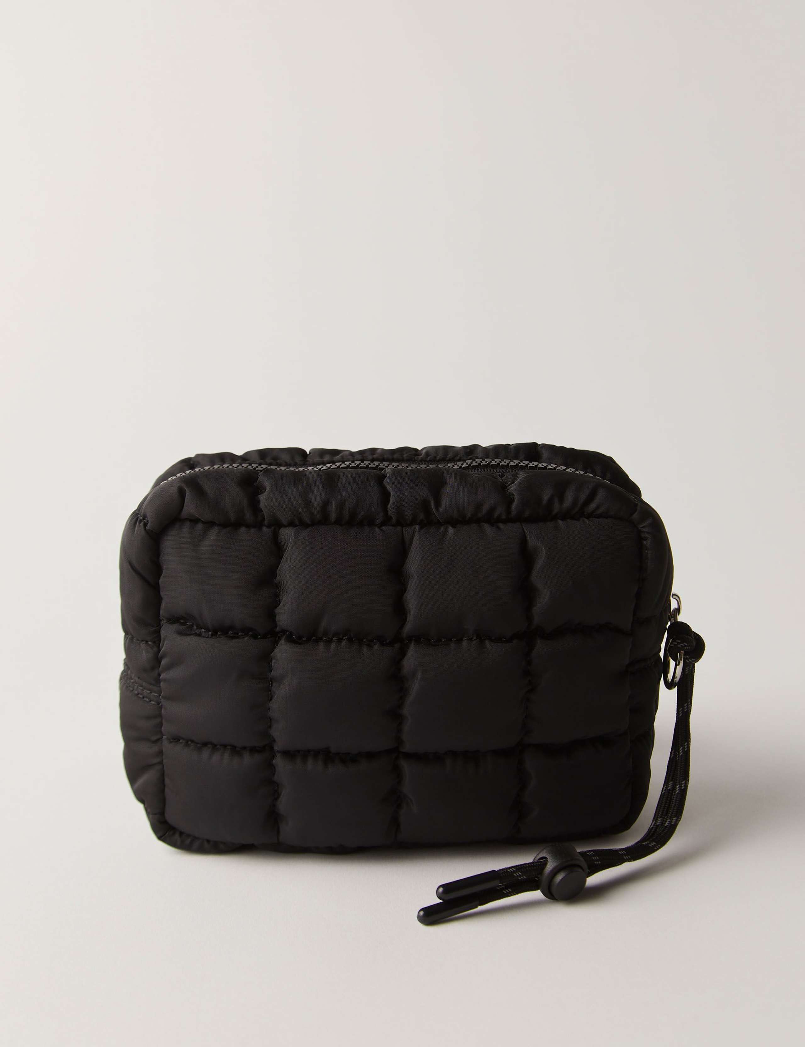 Quilted Mini Case Detachable Bag 2 of 4