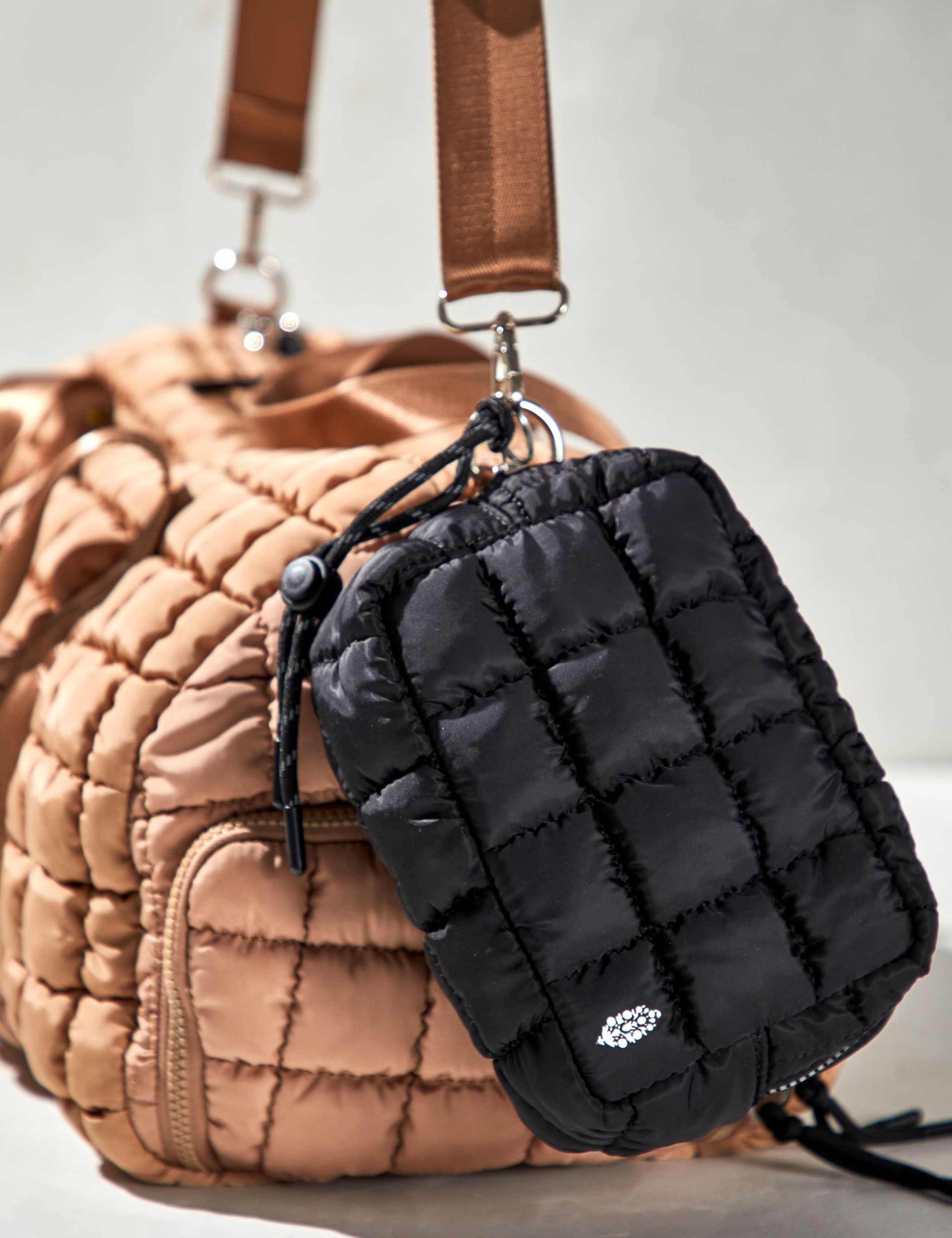 Quilted Mini Case Detachable Bag 3 of 4