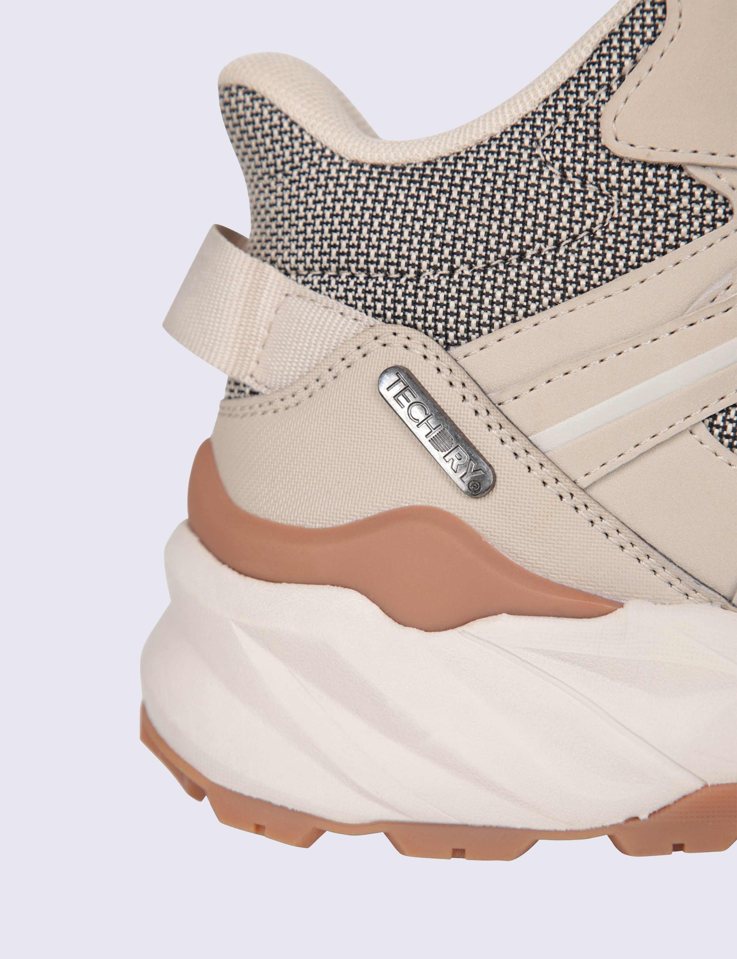 Trail Blazer Waterproof Walking Boots 3 of 8