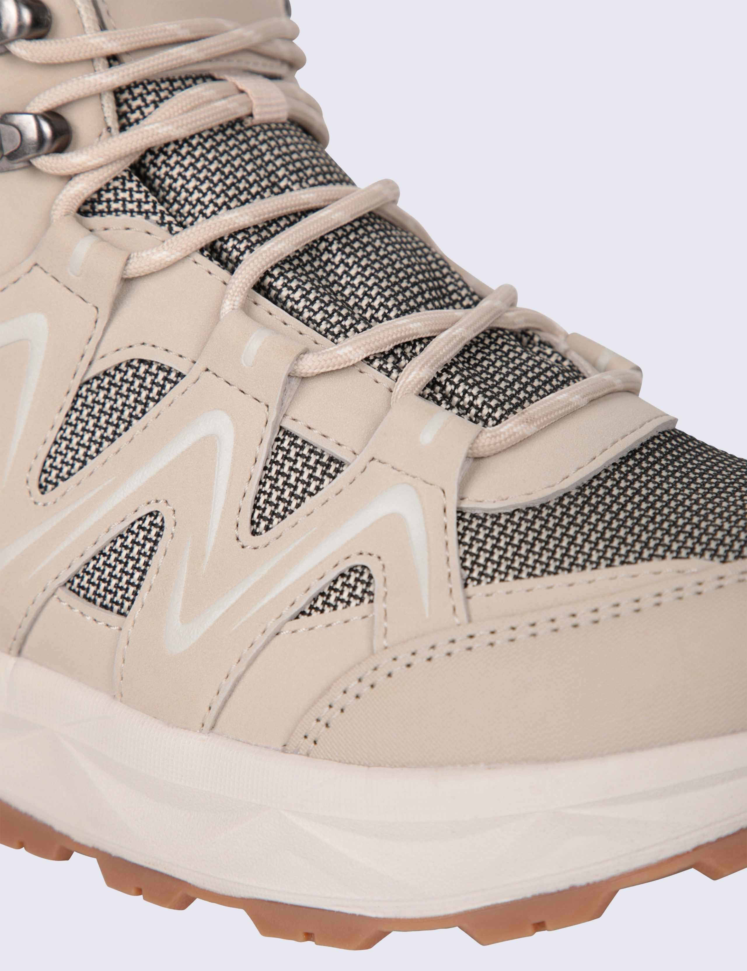 Trail Blazer Waterproof Walking Boots 8 of 8