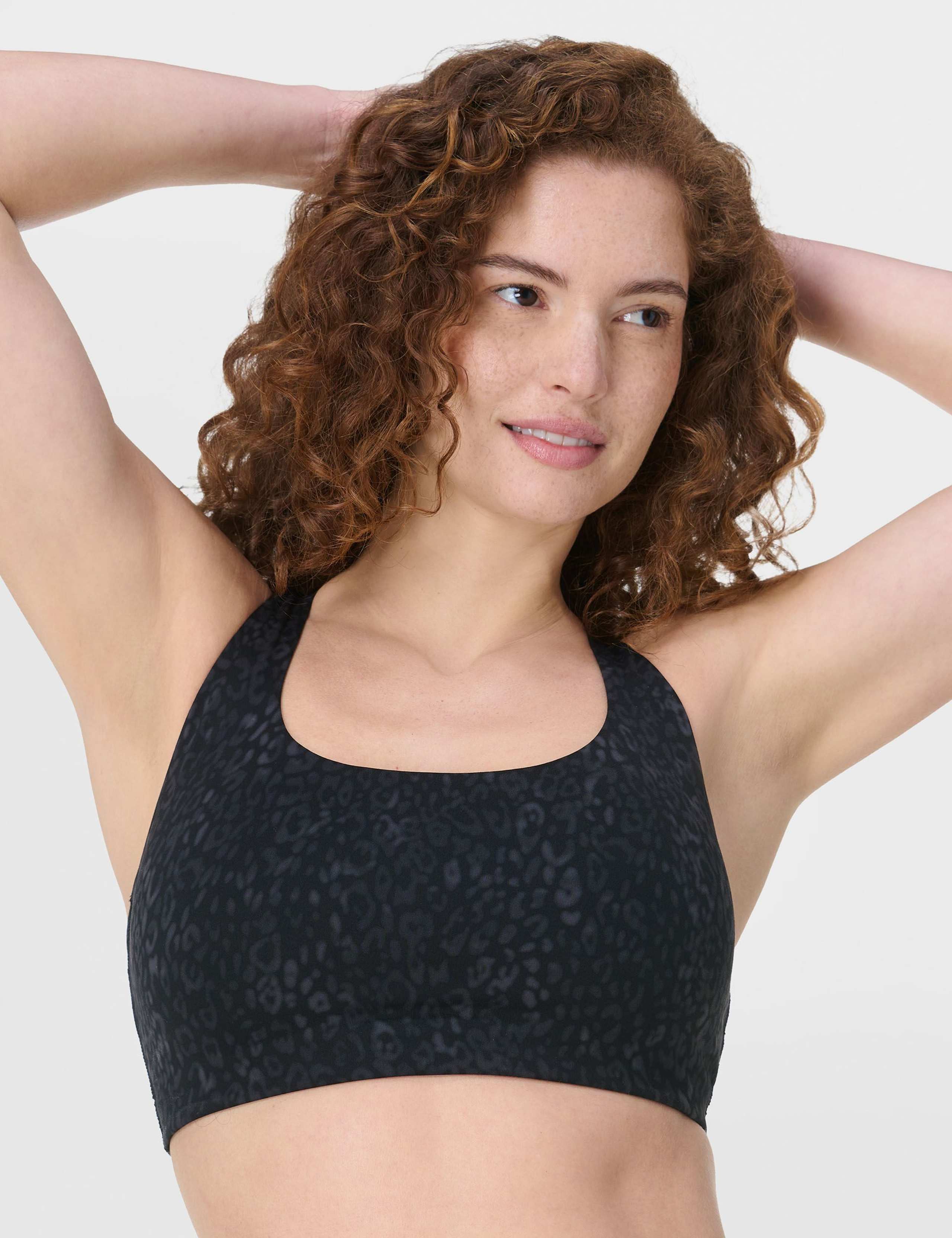Ultimate Studio Non Wired Sports Bra (A-E) 6 of 8