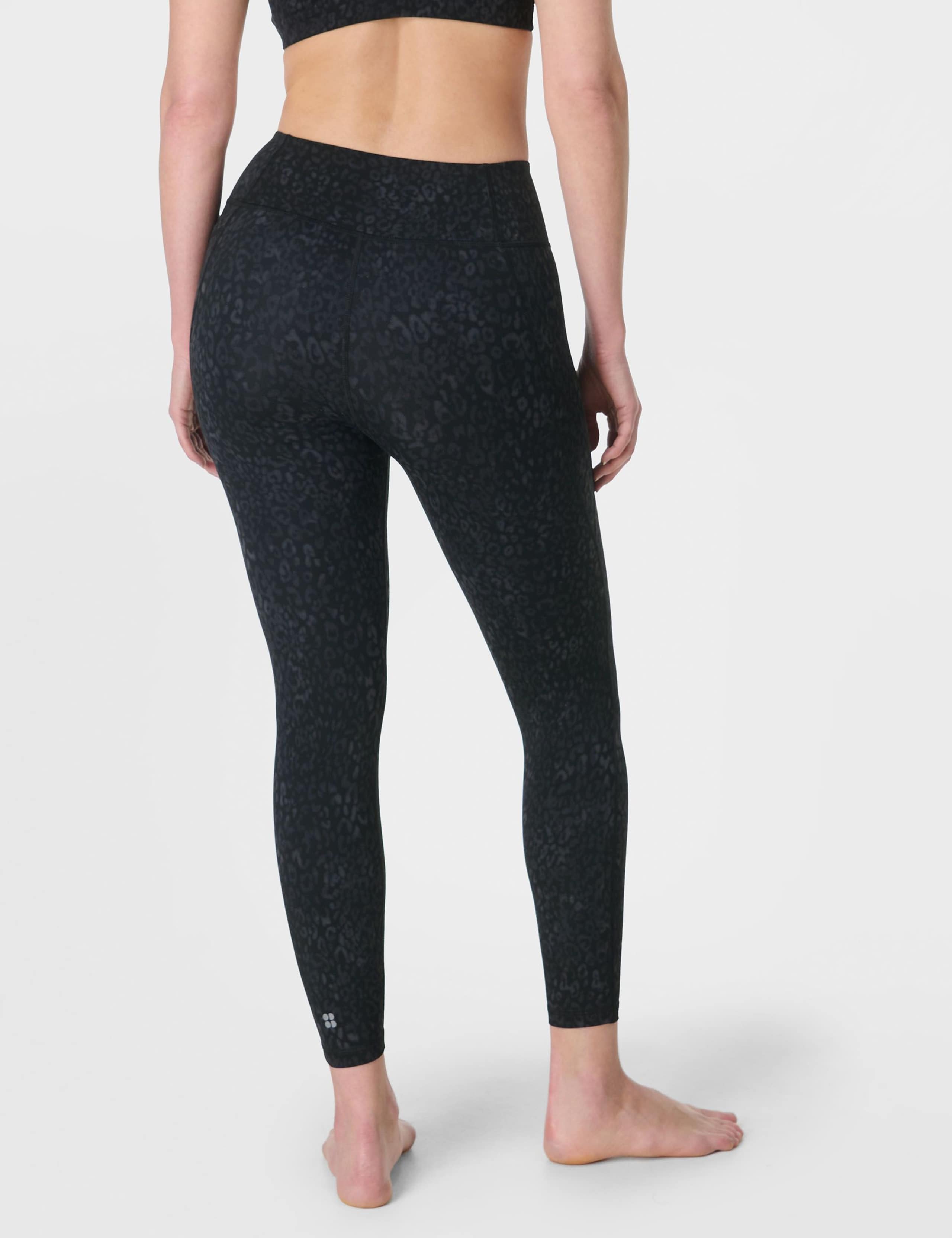 Ultimate Animal Print 7/8 Yoga Leggings 6 of 9