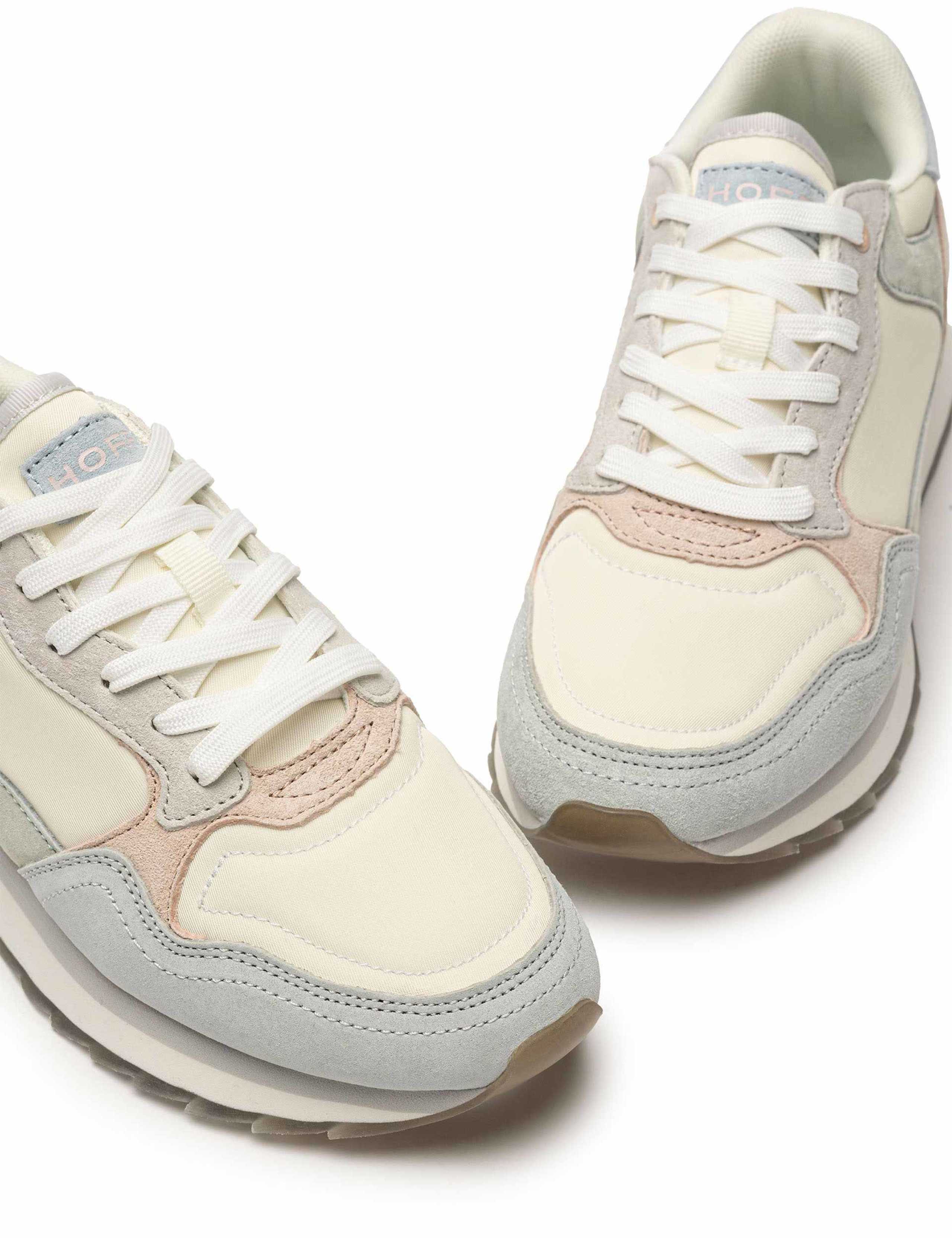 City Trainers 3 of 5