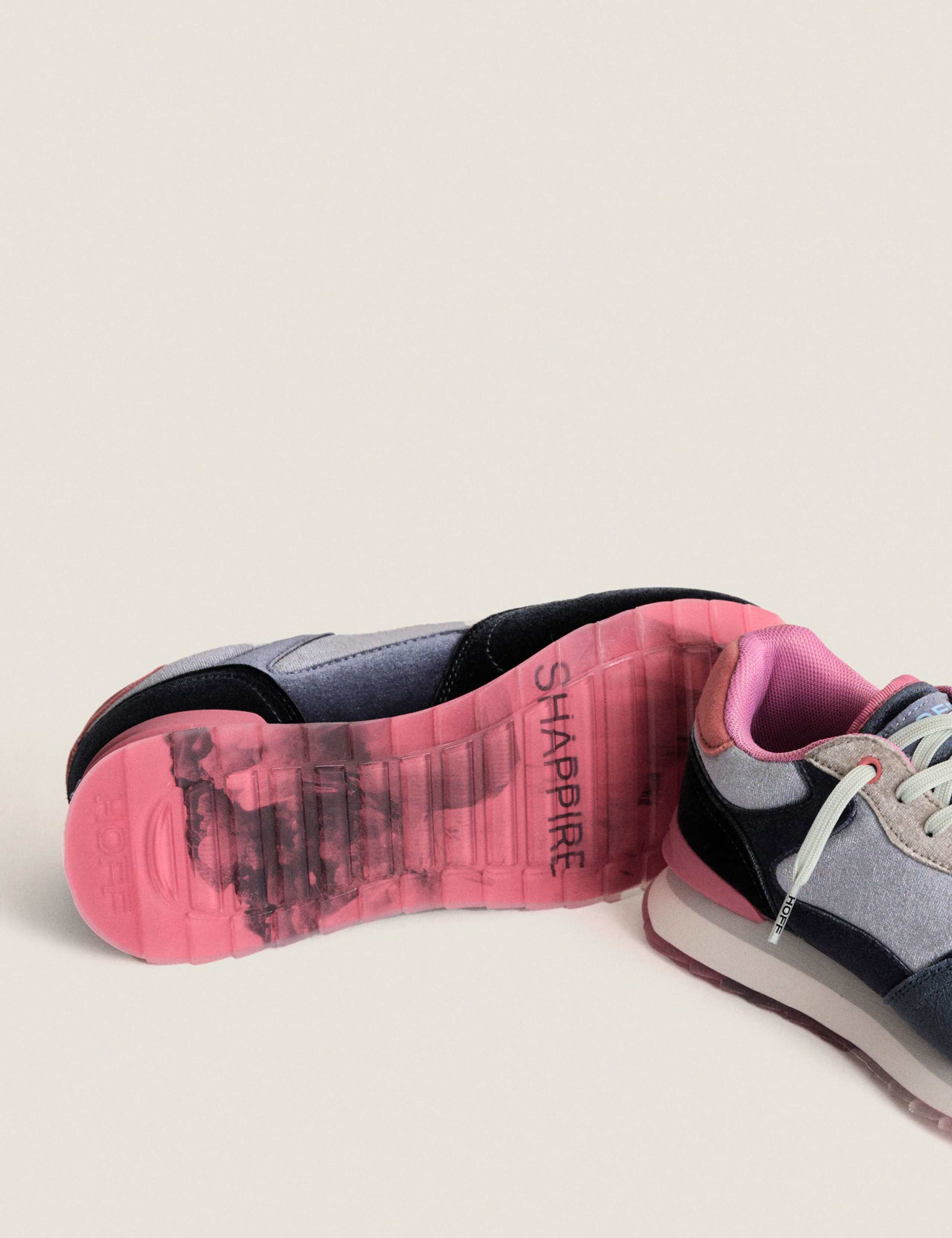 City Trainers 3 of 4