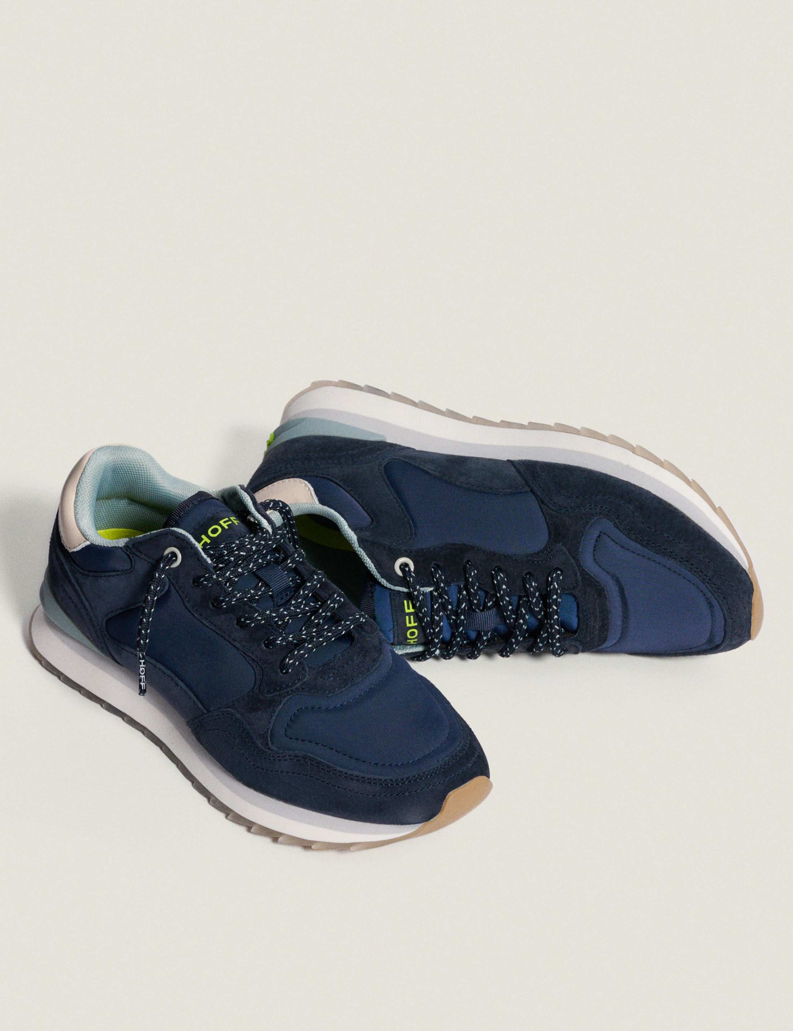 City Trainers 2 of 5