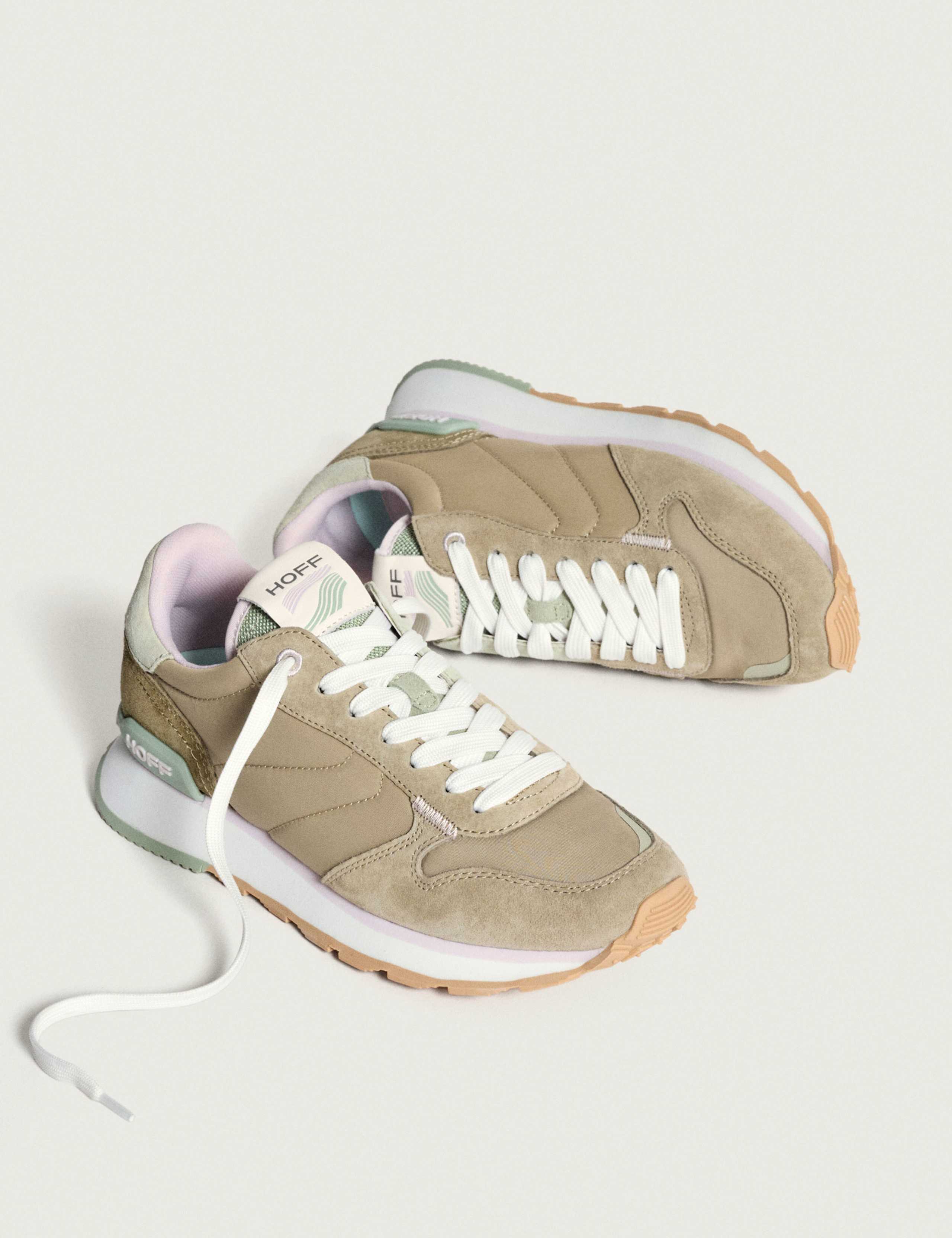 Track & Field Trainers 2 of 6