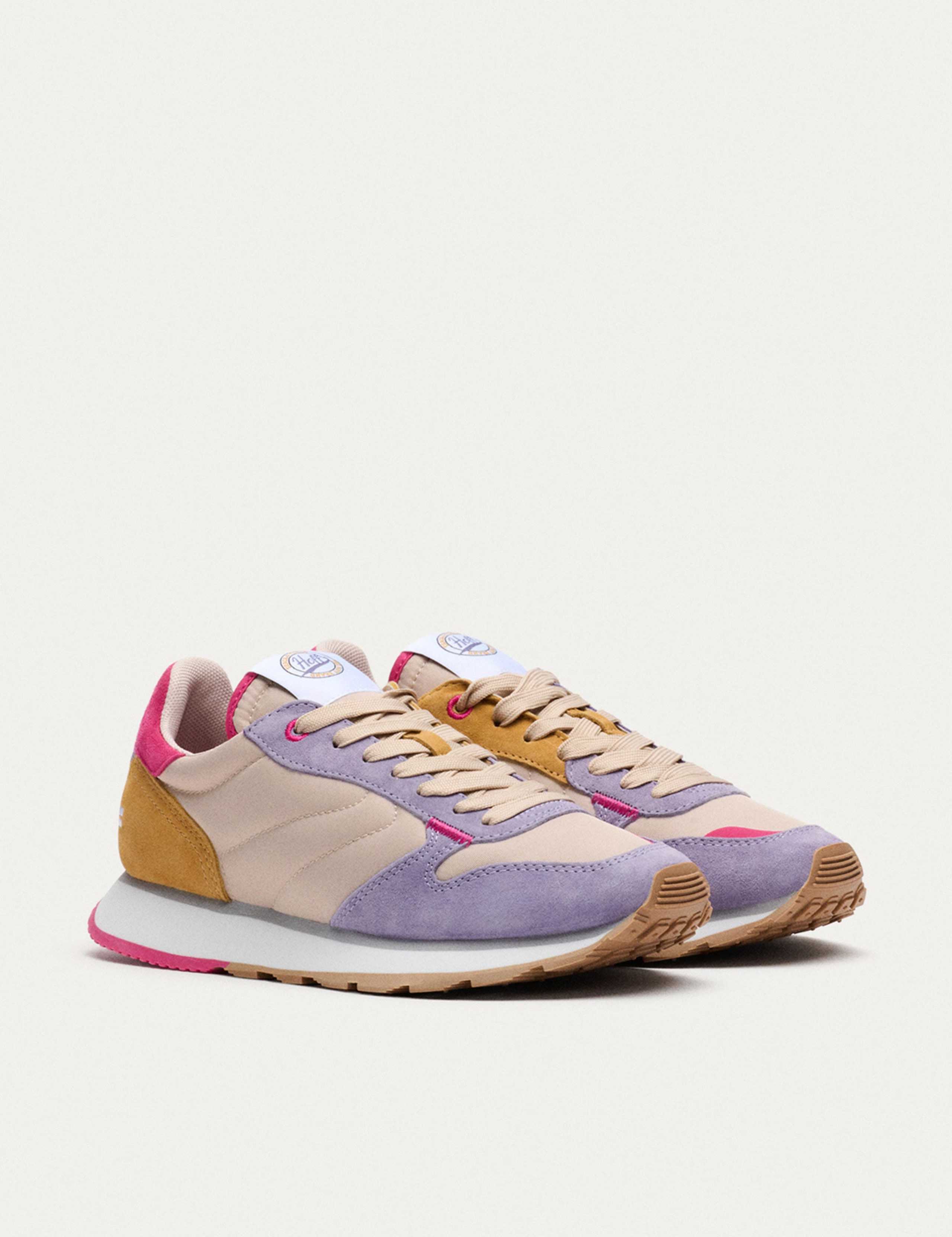 Track & Field Trainers 2 of 6