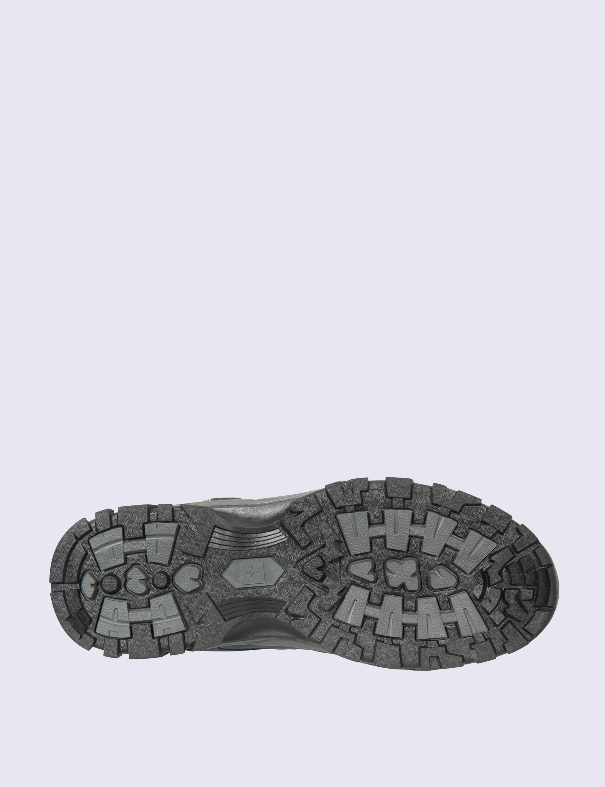 Path Waterproof Walking Shoes 6 of 6