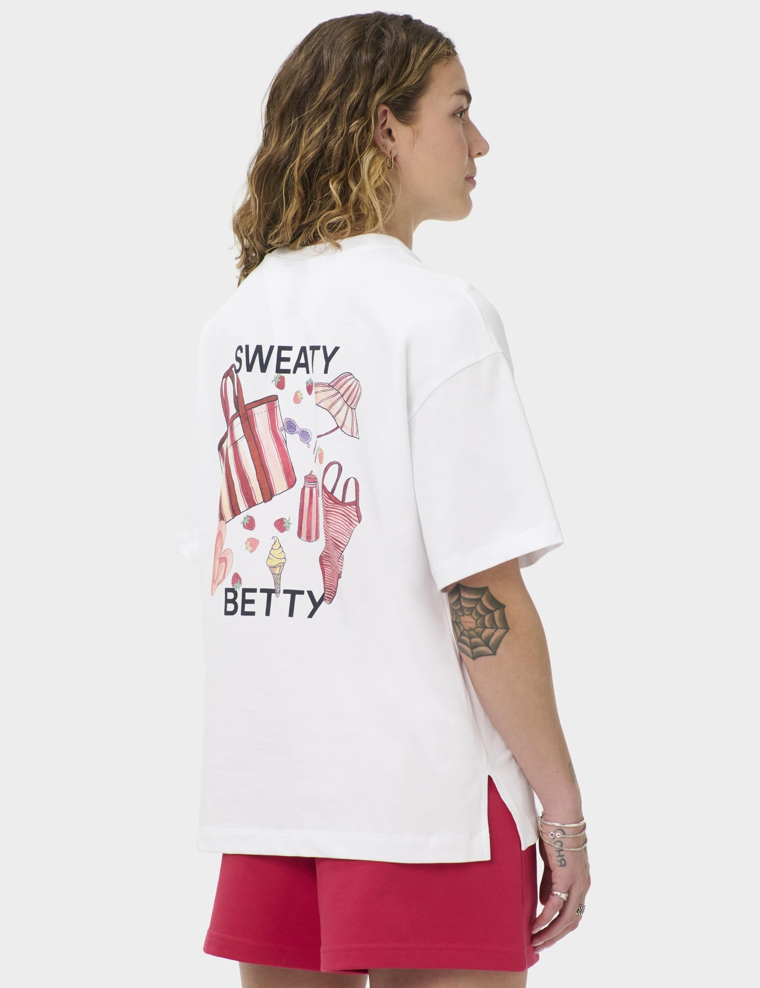 Pure Cotton Holiday Graphic Boxy T-Shirt 3 of 7