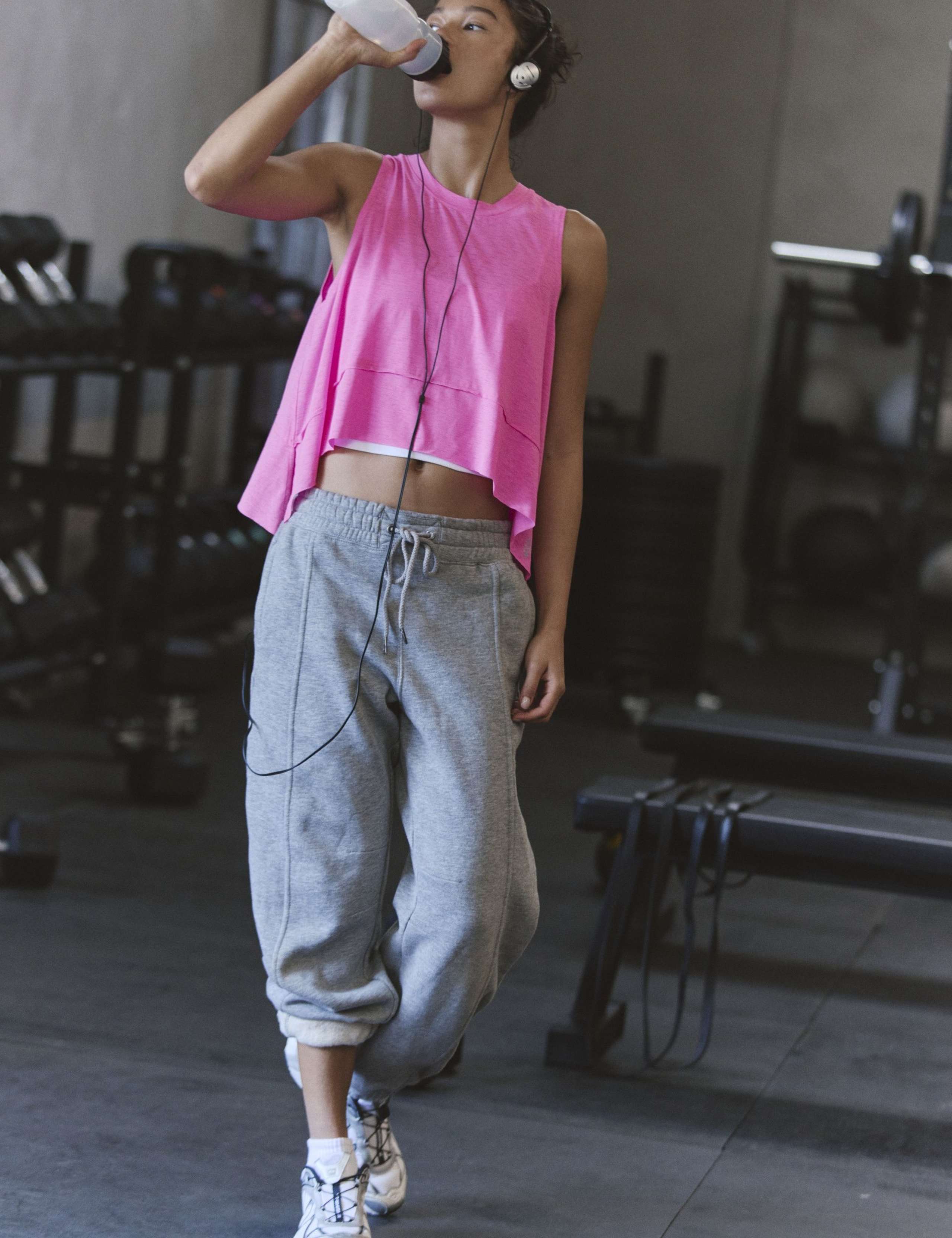 Tempo Crew Neck Relaxed Vest Top 2 of 9