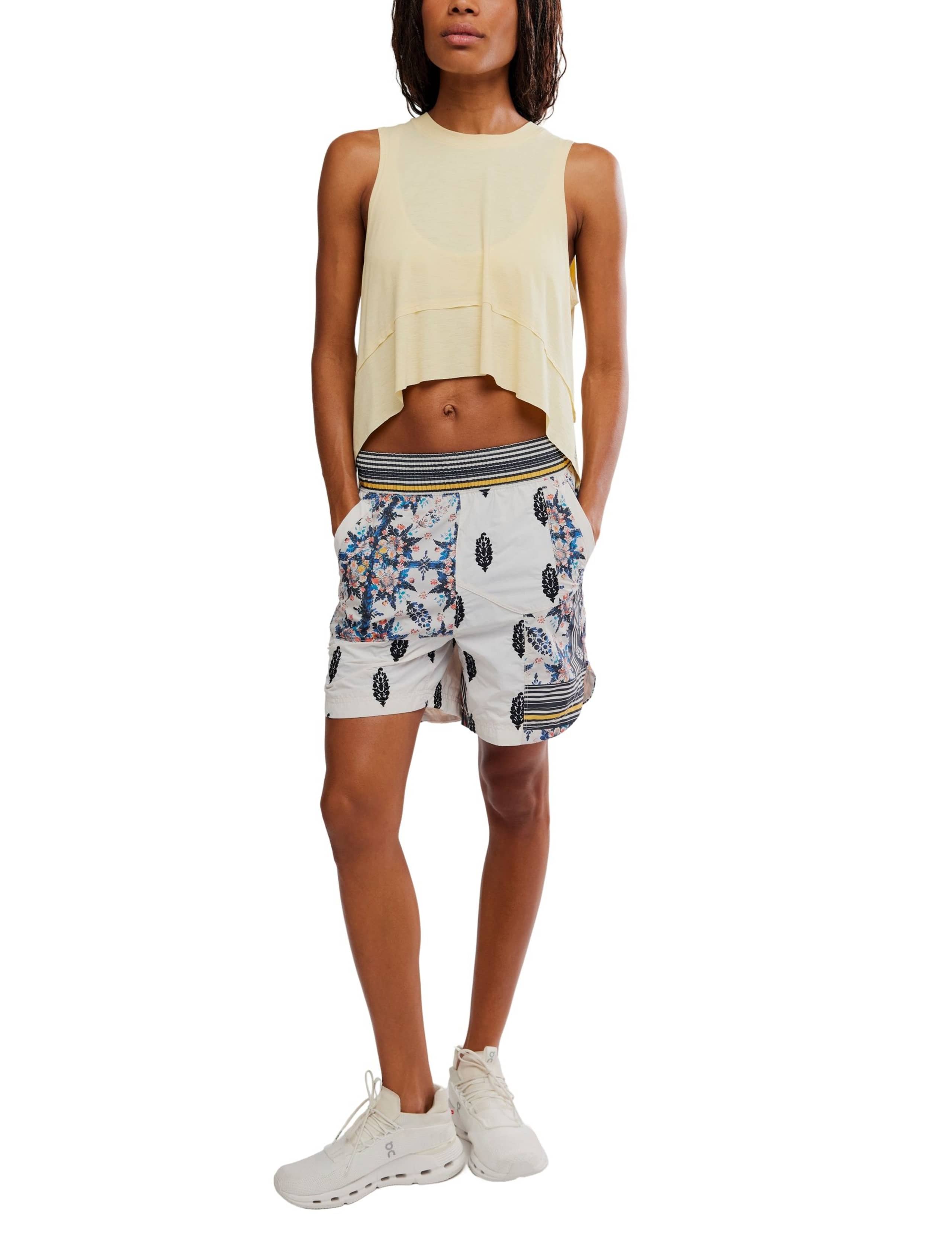 Tempo Crew Neck Relaxed Vest Top 3 of 6