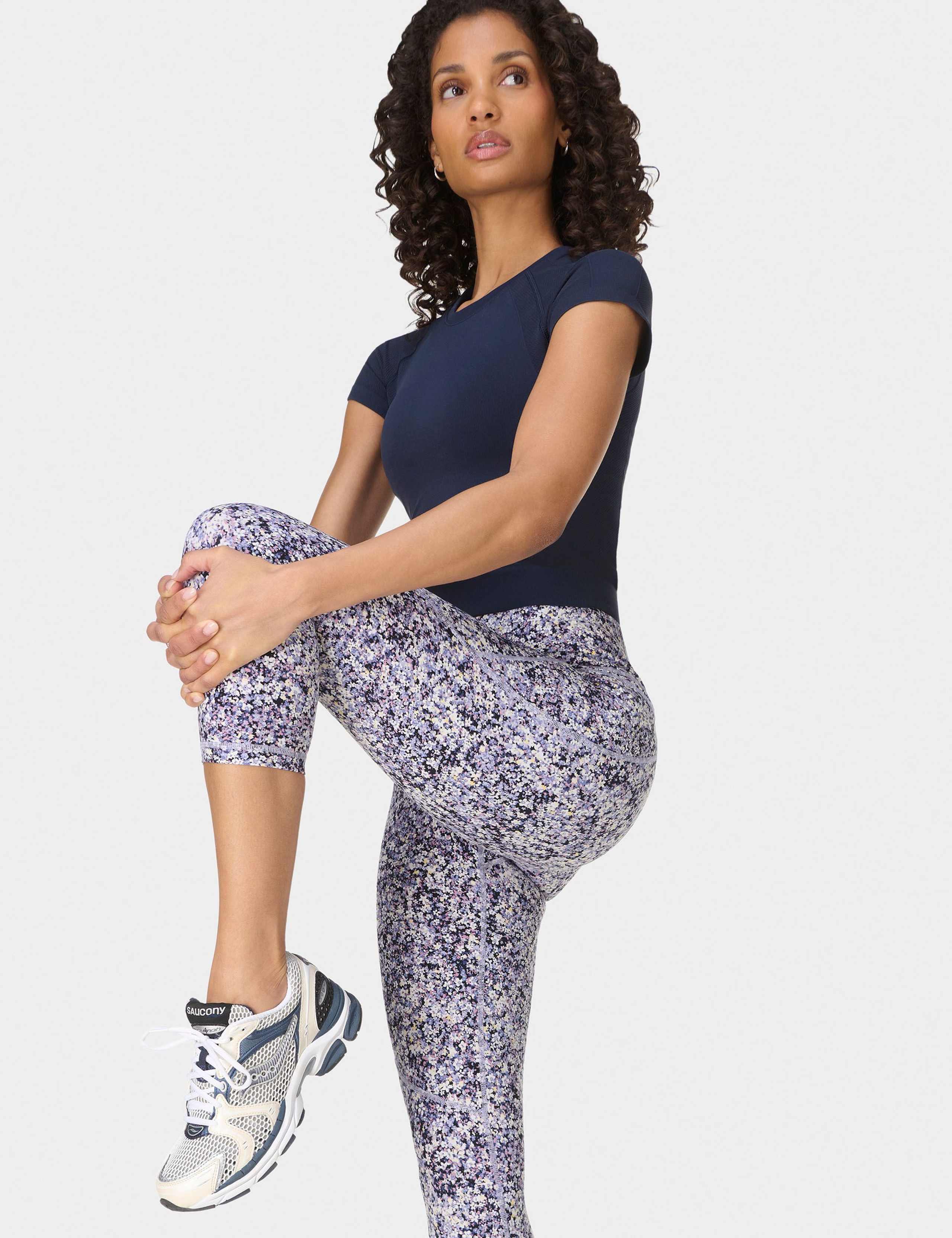 Power Printed Cropped Leggings 4 of 9