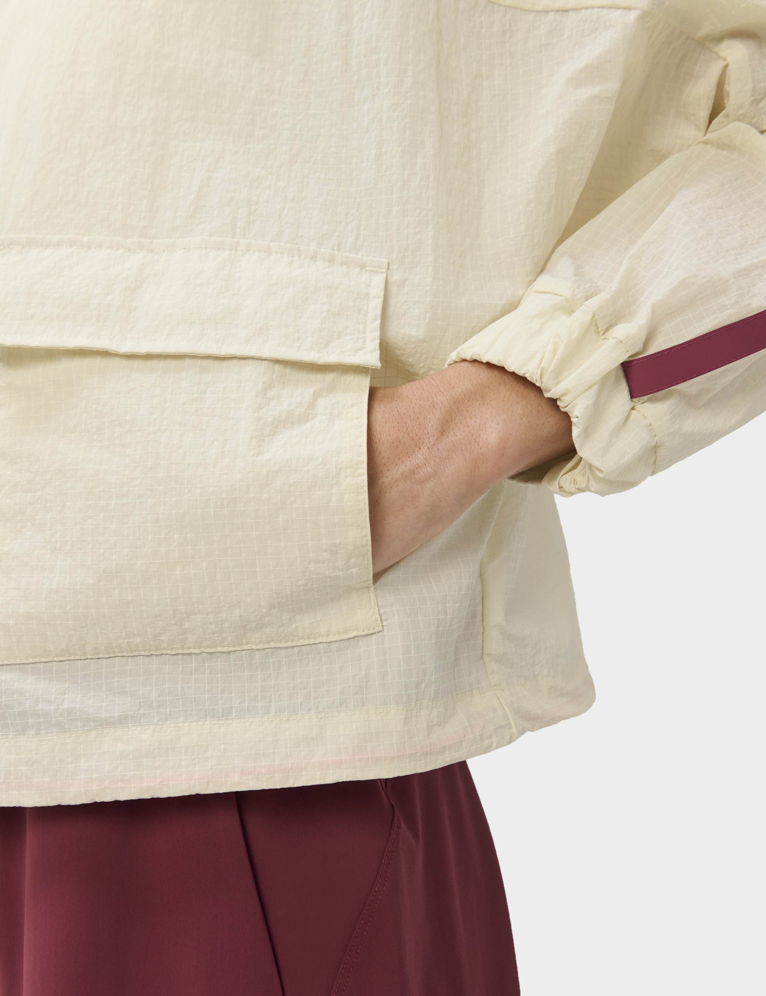 Ripstop Lightweight Hooded Sports Jacket 8 of 10