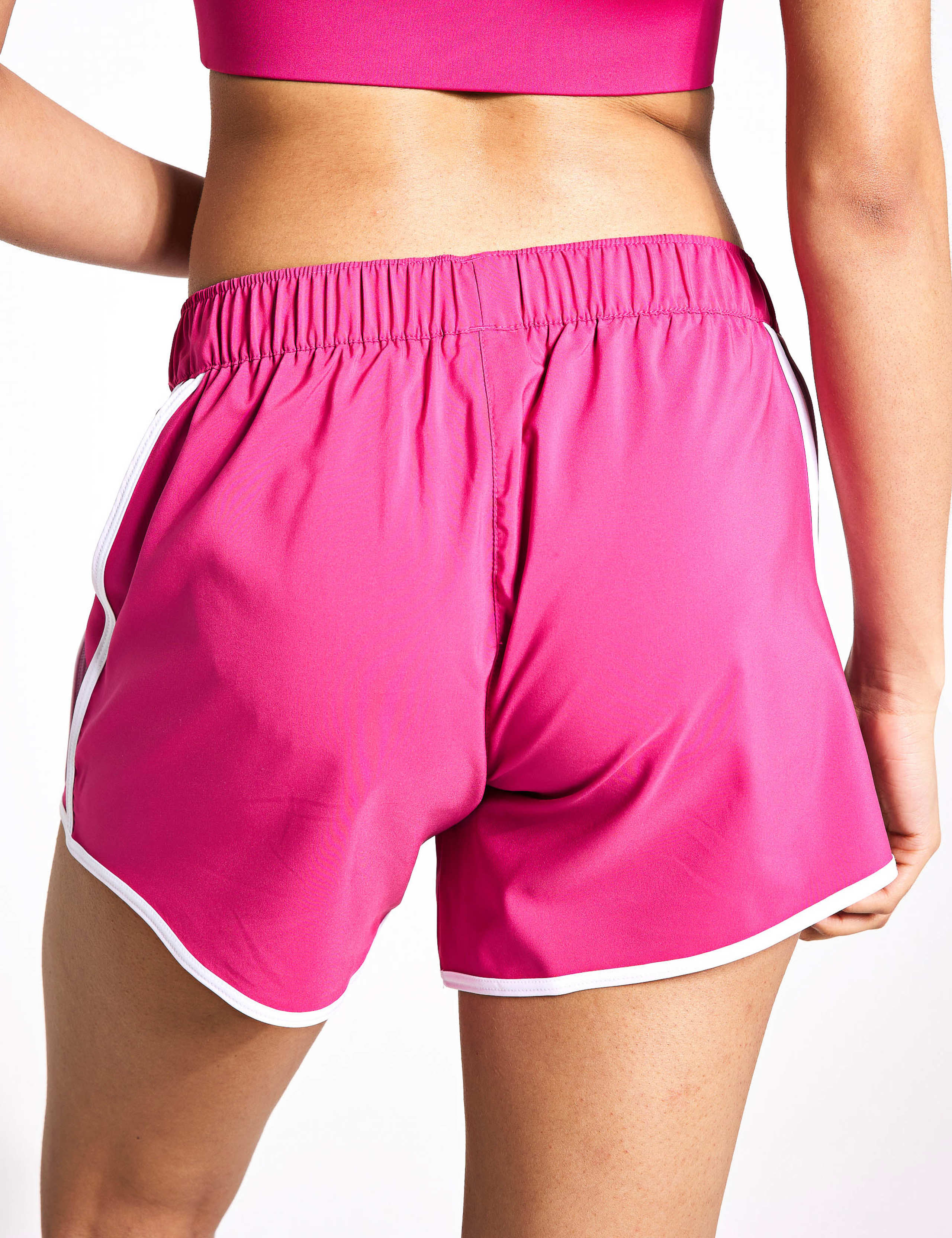 ID Train Woven Relaxed Gym Shorts 3 of 6