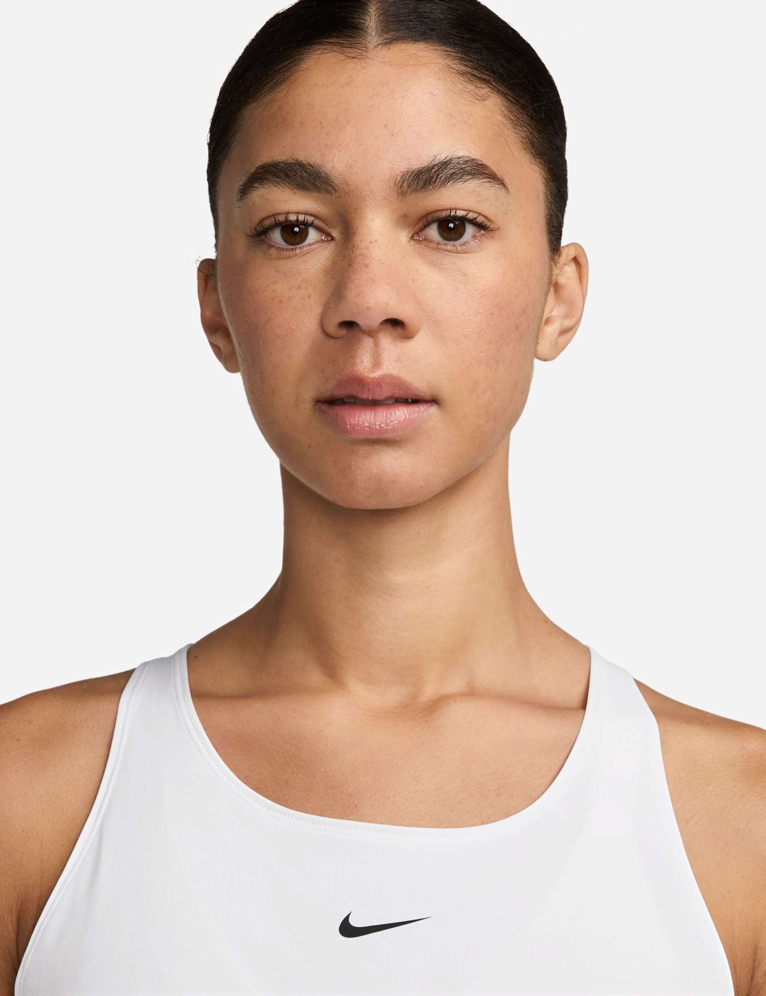 Pro Dri-Fit Round Neck Tank Top 3 of 3