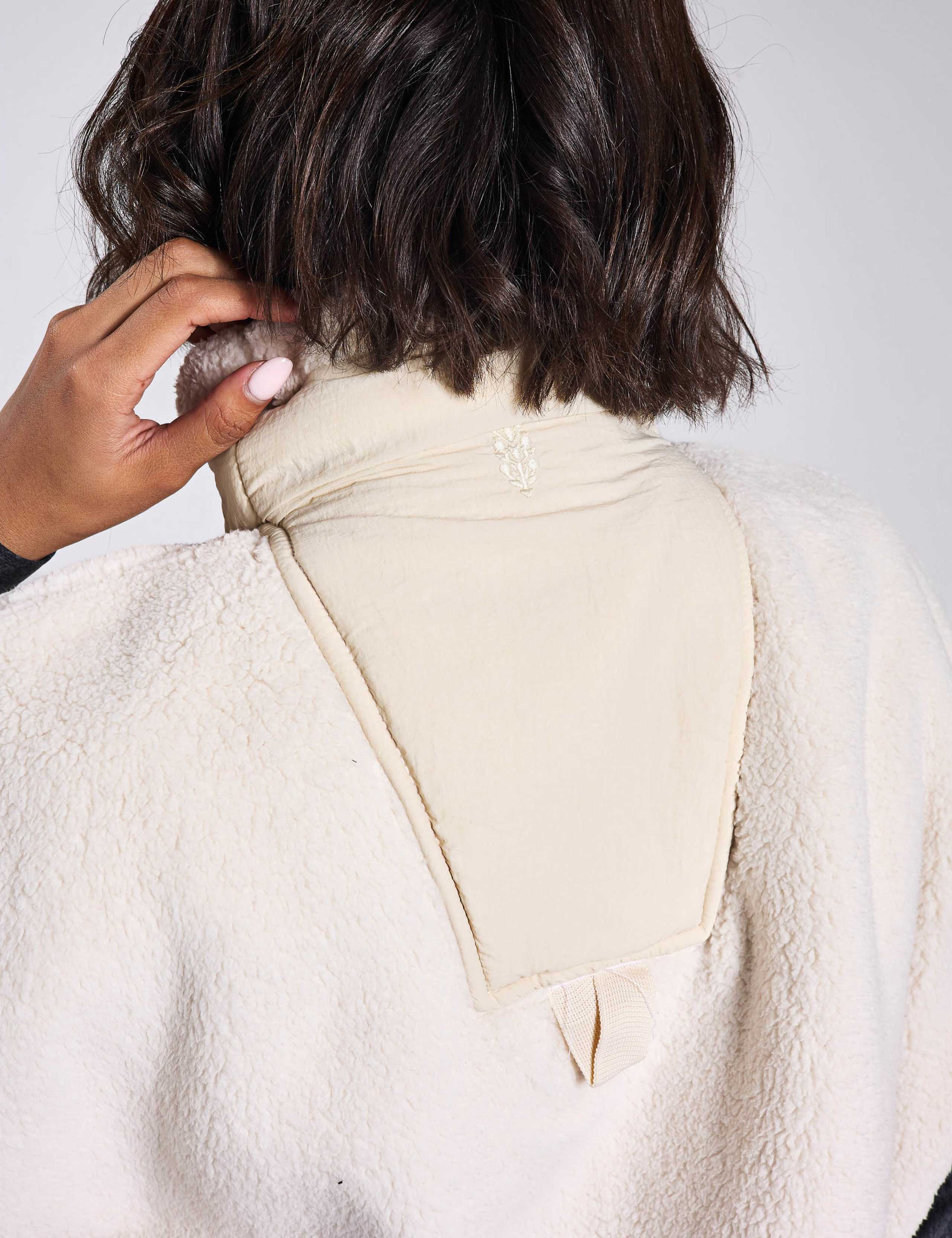 Scout It Out Fleece Funnel Neck Gilet 4 of 6