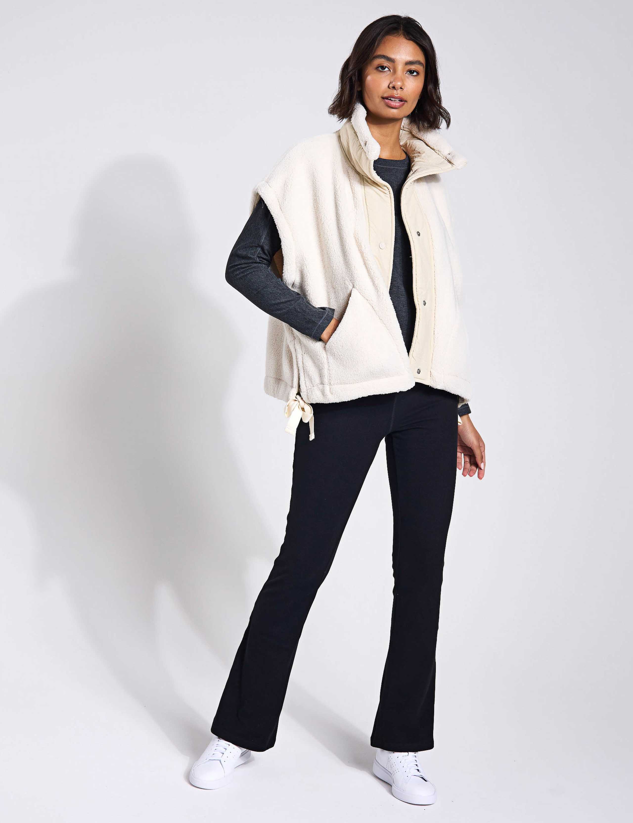 Scout It Out Fleece Funnel Neck Gilet 6 of 6
