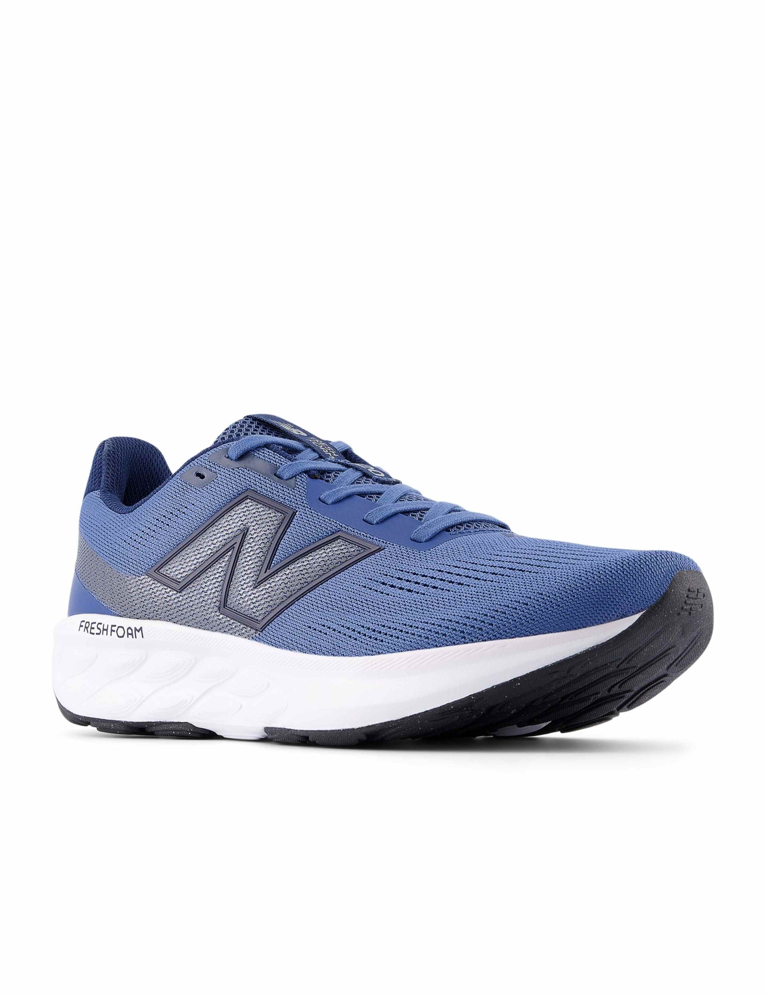 Fresh Foam 520v9 Running Trainers 3 of 5