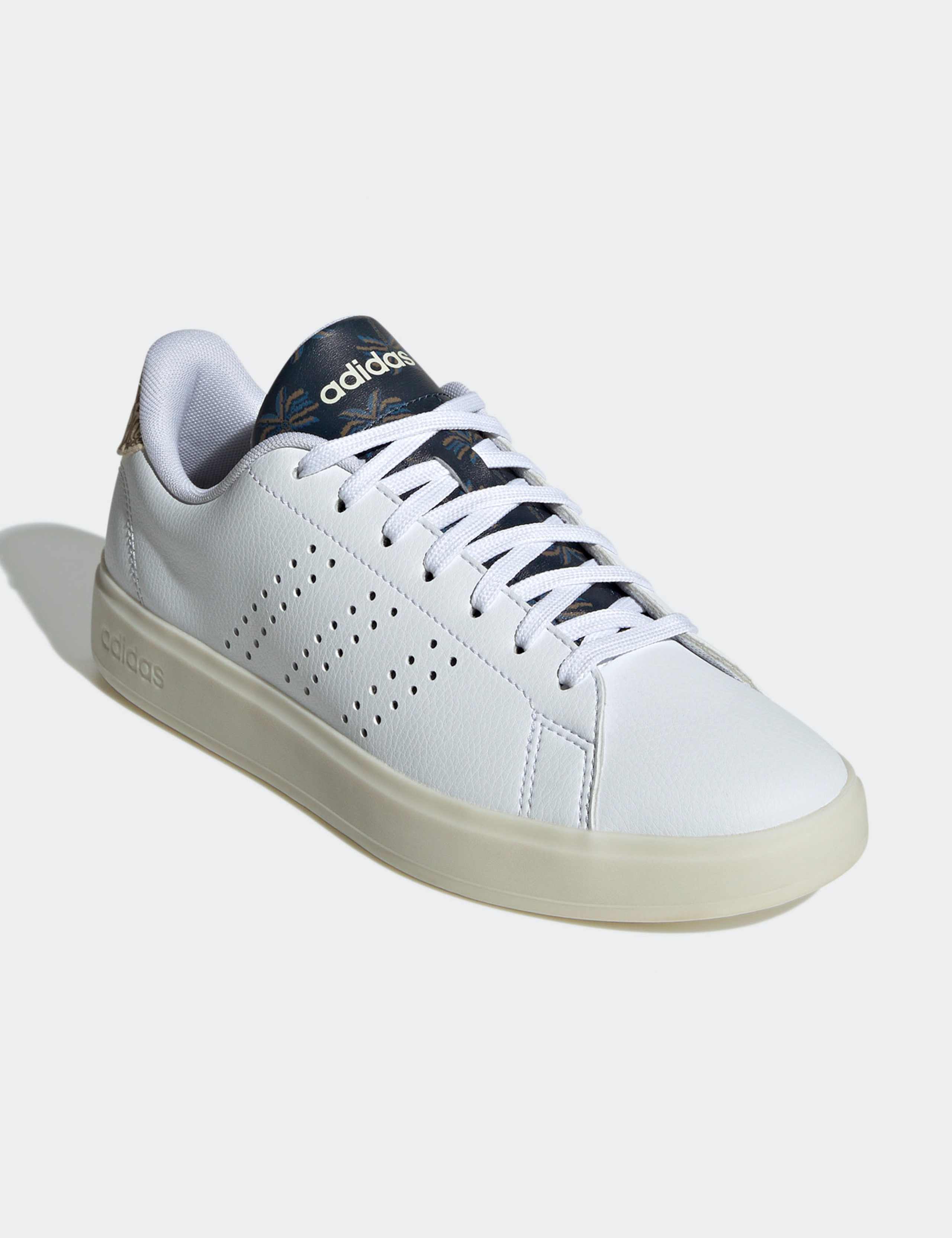 Advantage 2.0 Trainers 2 of 6