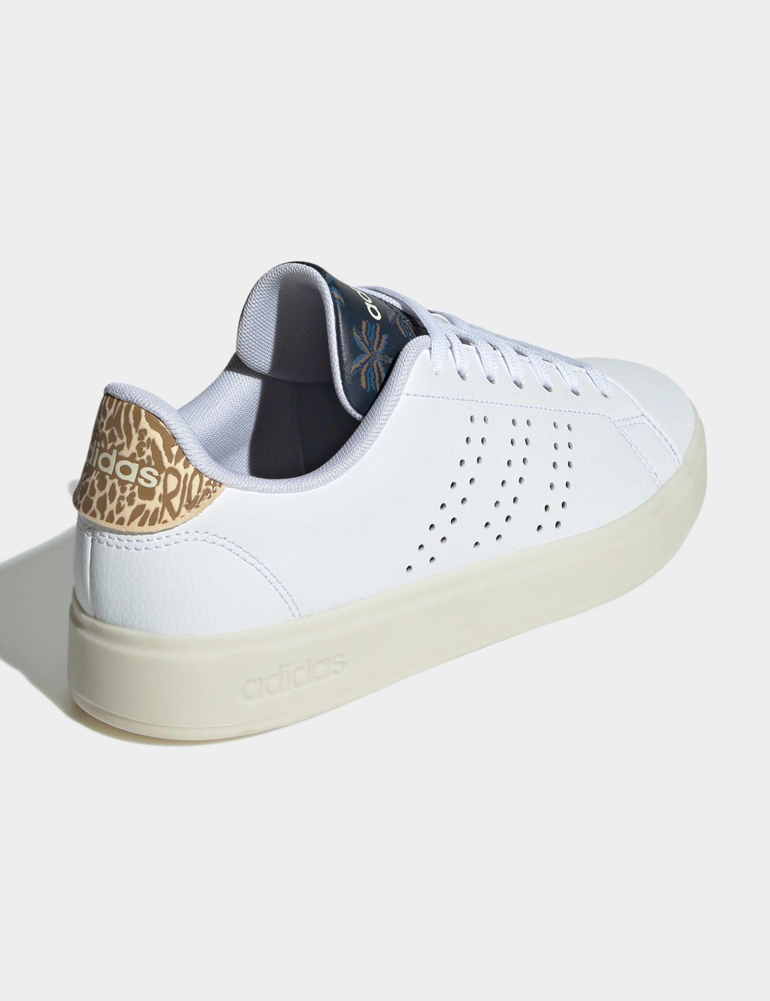 Advantage 2.0 Trainers 5 of 6