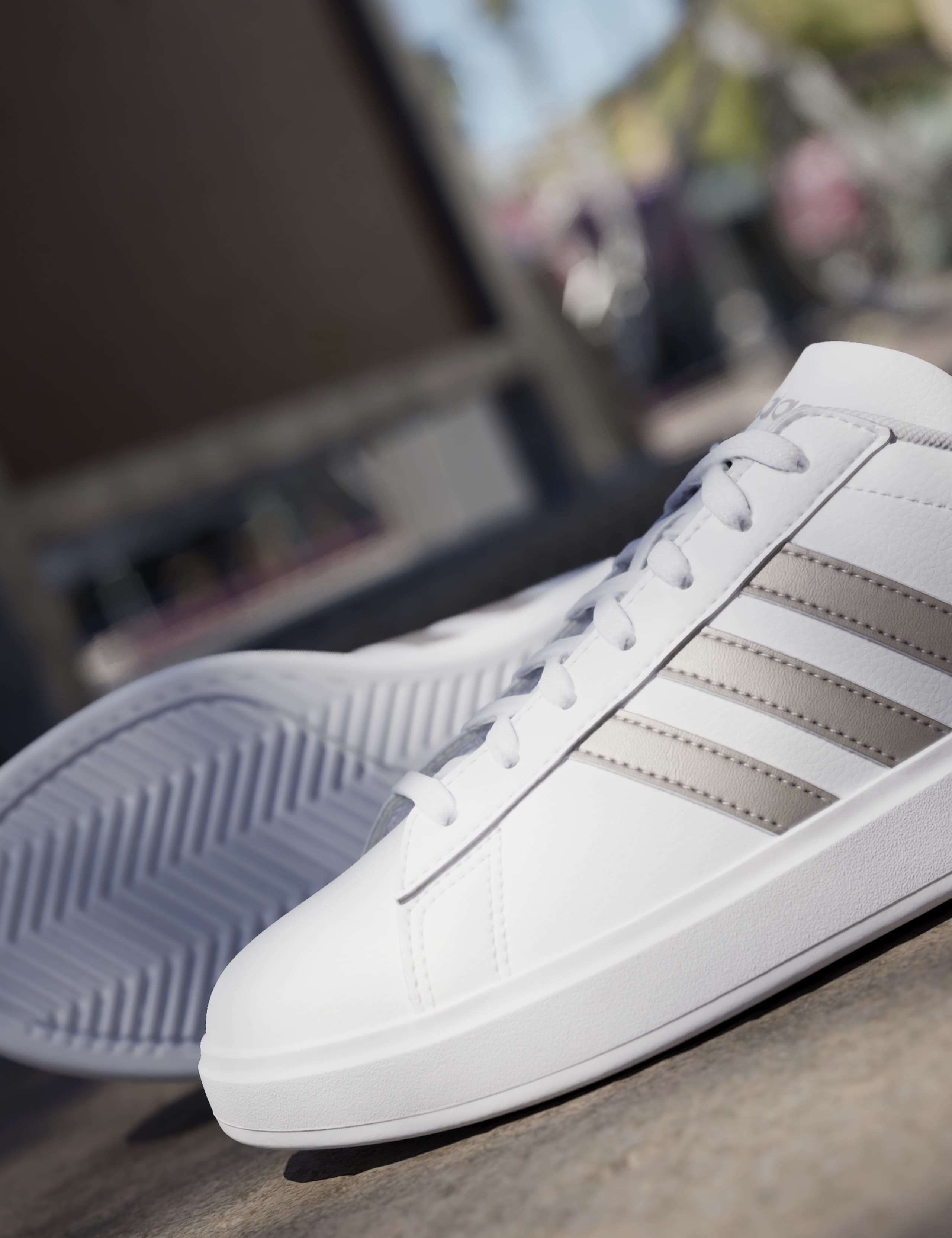 Grand Court 2.0 Trainers 11 of 13