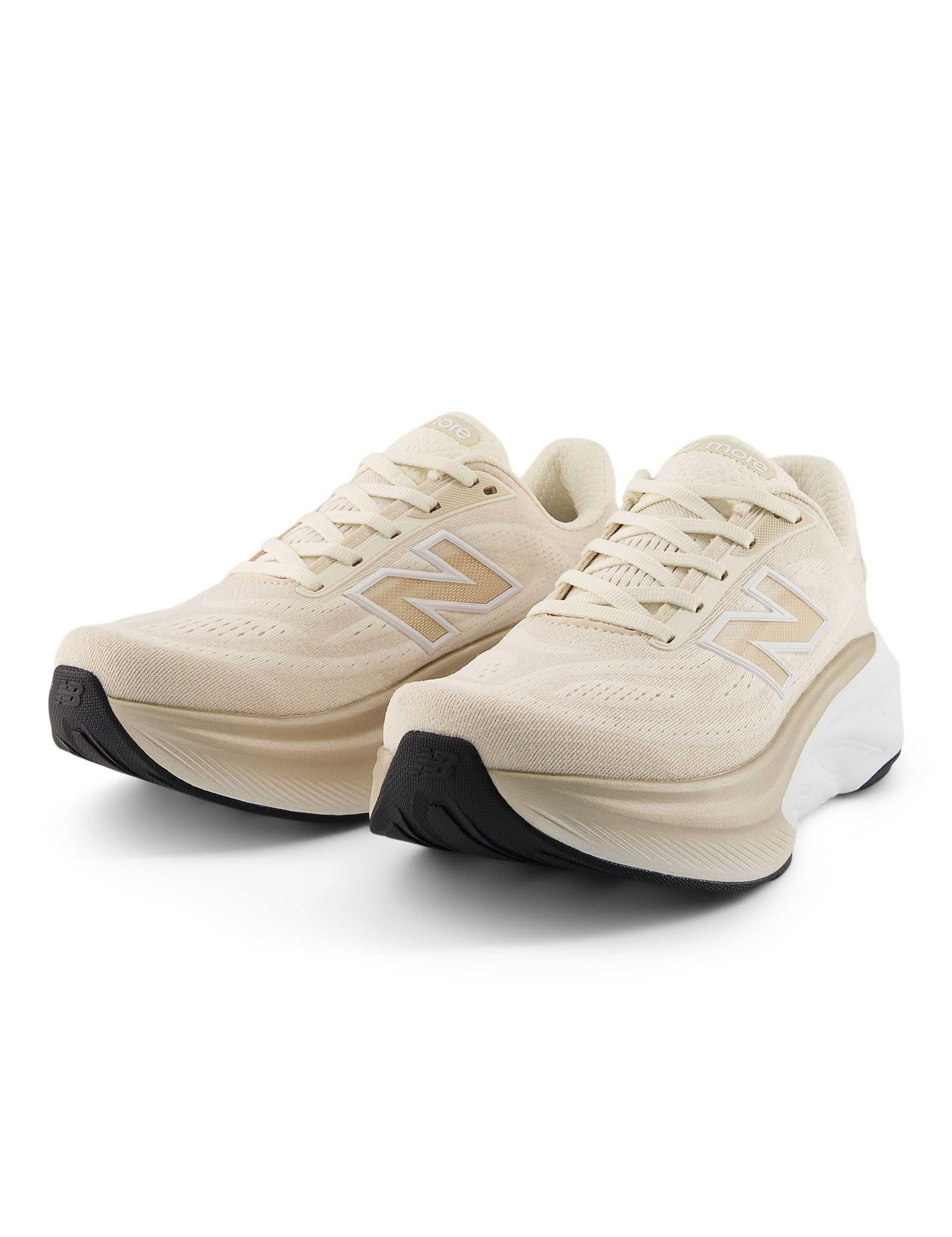 Fresh Foam X More v6 Trainers 8 of 10