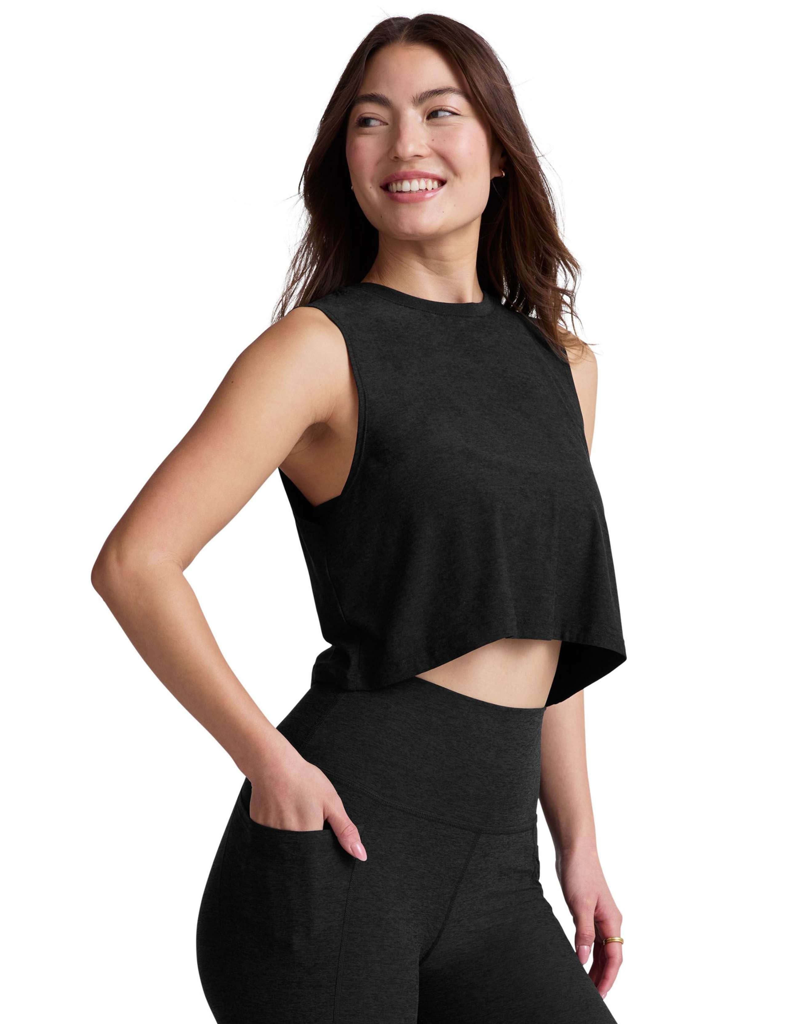 Minimal Balance Relaxed Crop Vest Top 3 of 4