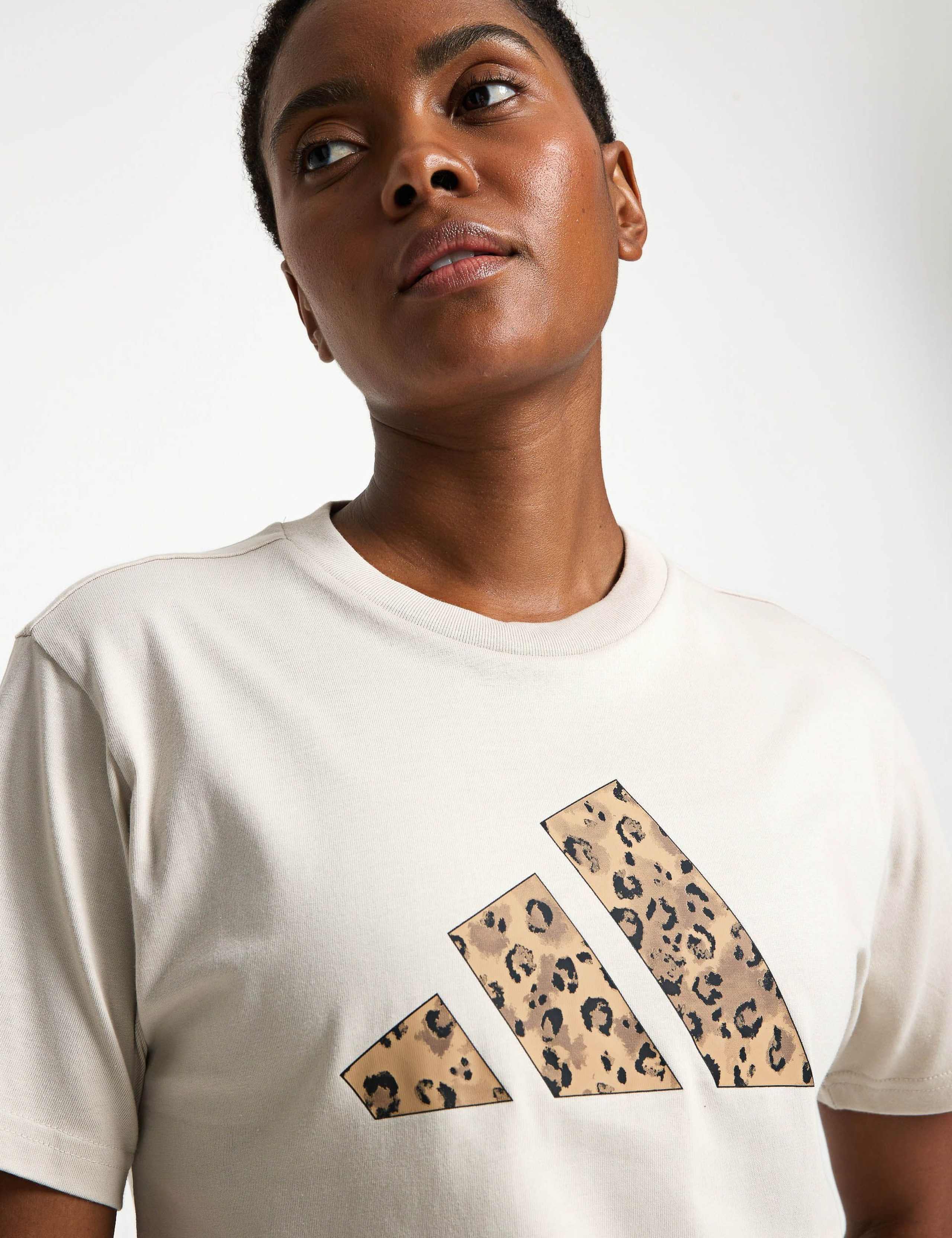 Animal Graphic T-Shirt 5 of 5