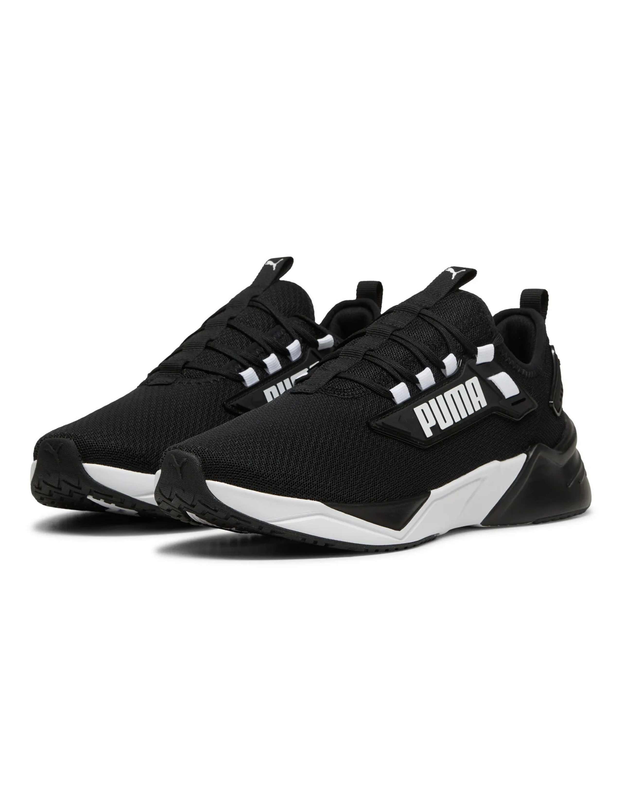 Retaliate 3 Trainers 4 of 8