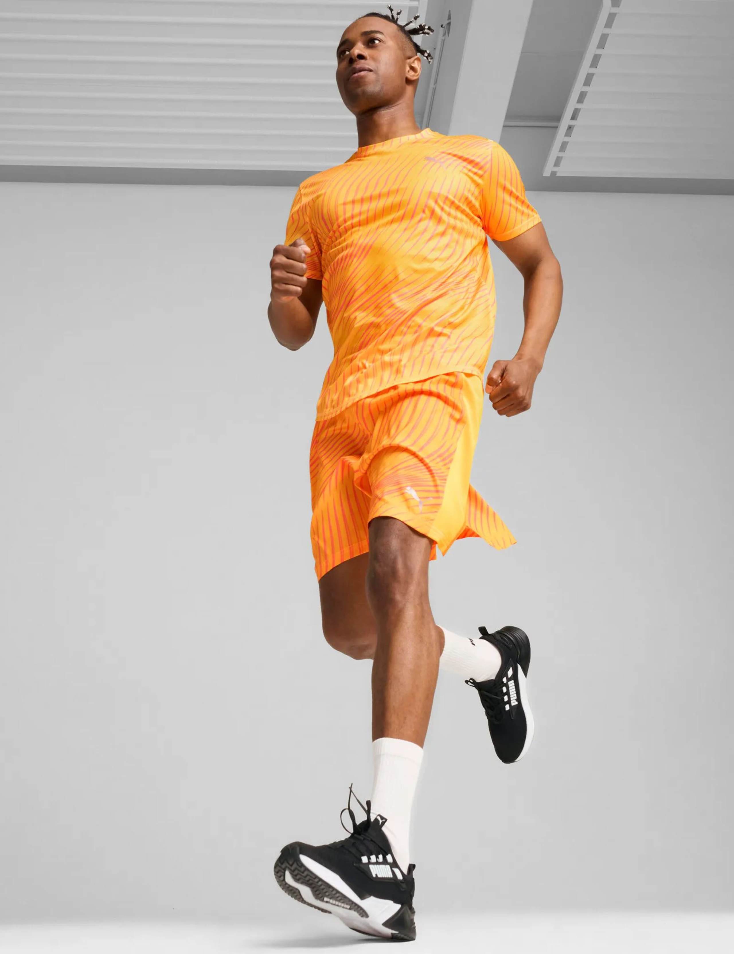 Retaliate 3 Sports Trainers 7 of 8