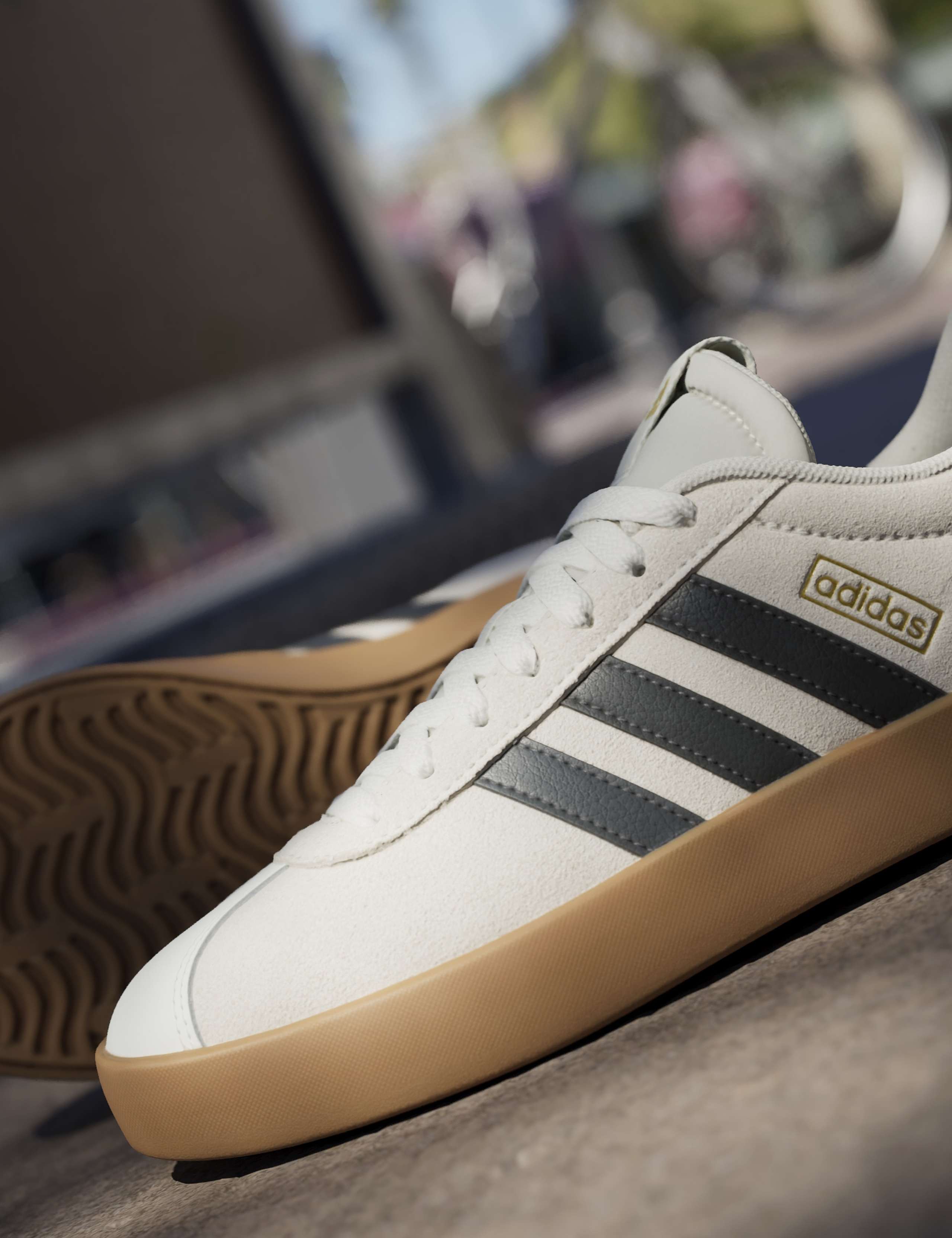 VL Court 3.0 Shoes 11 of 13