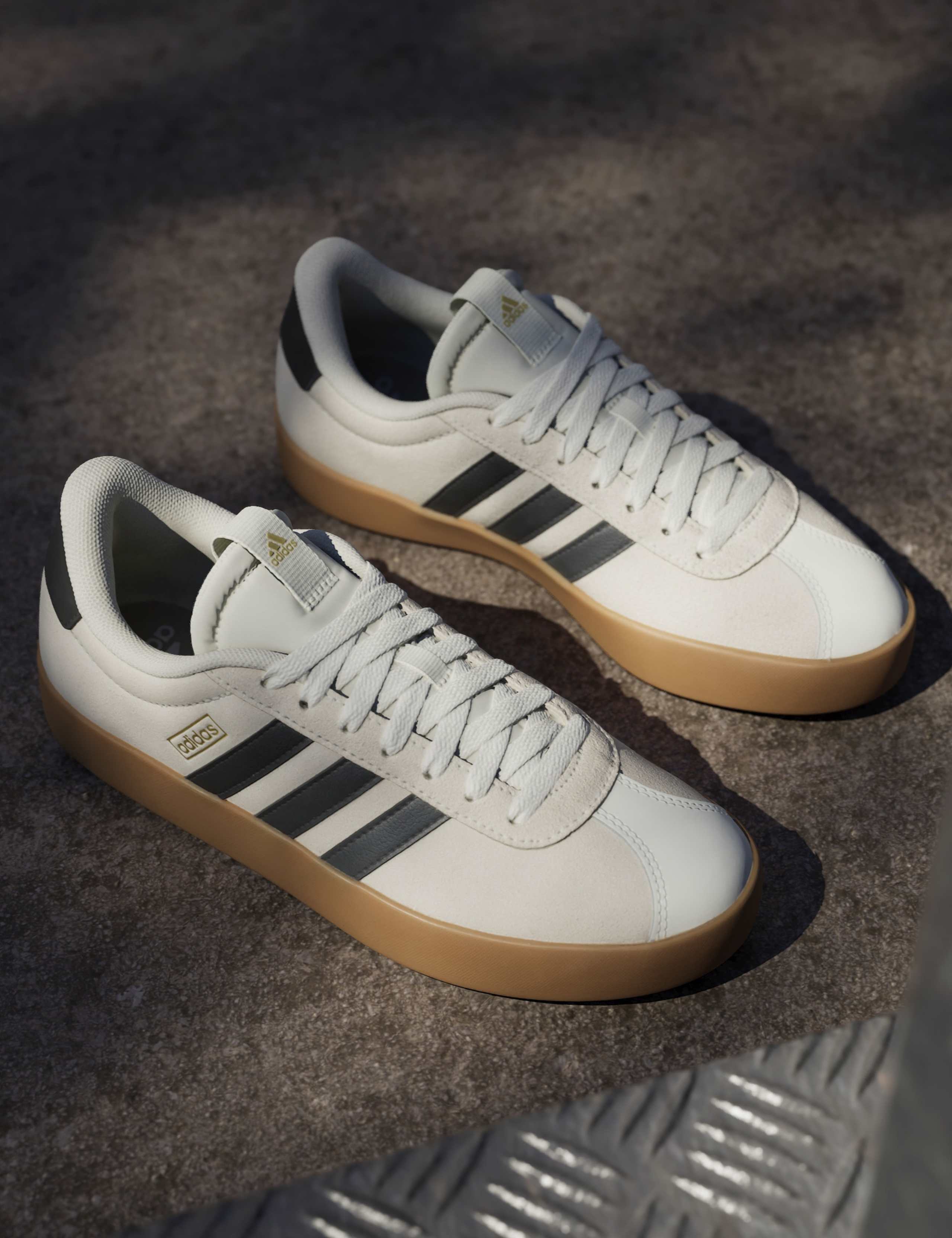 VL Court 3.0 Shoes 8 of 13