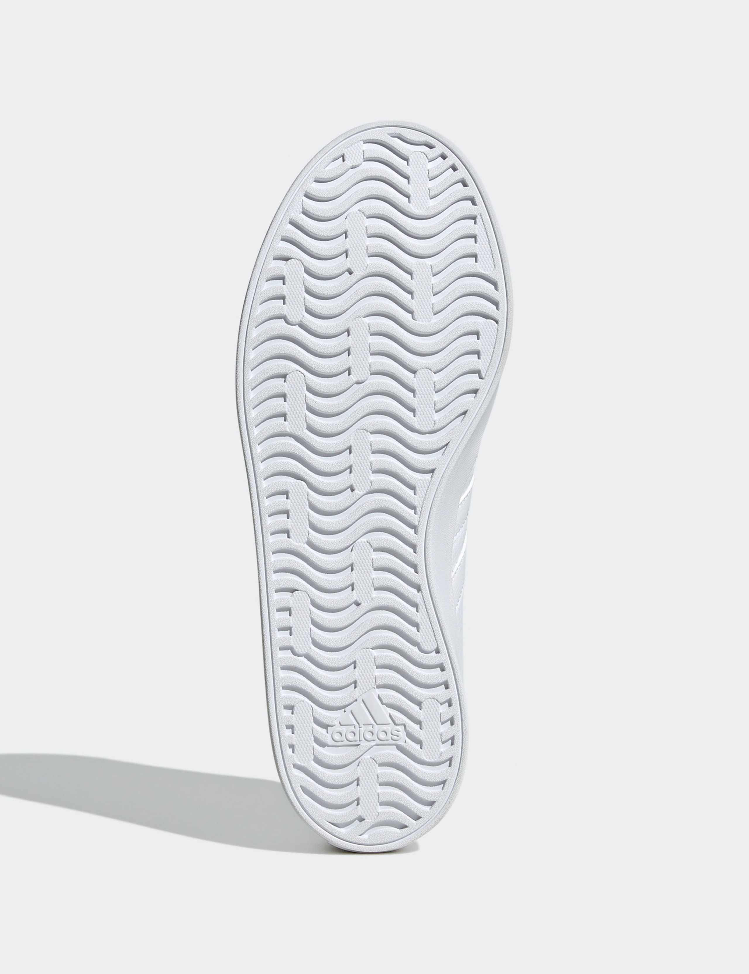 VL Court 3.0 Shoes 6 of 13