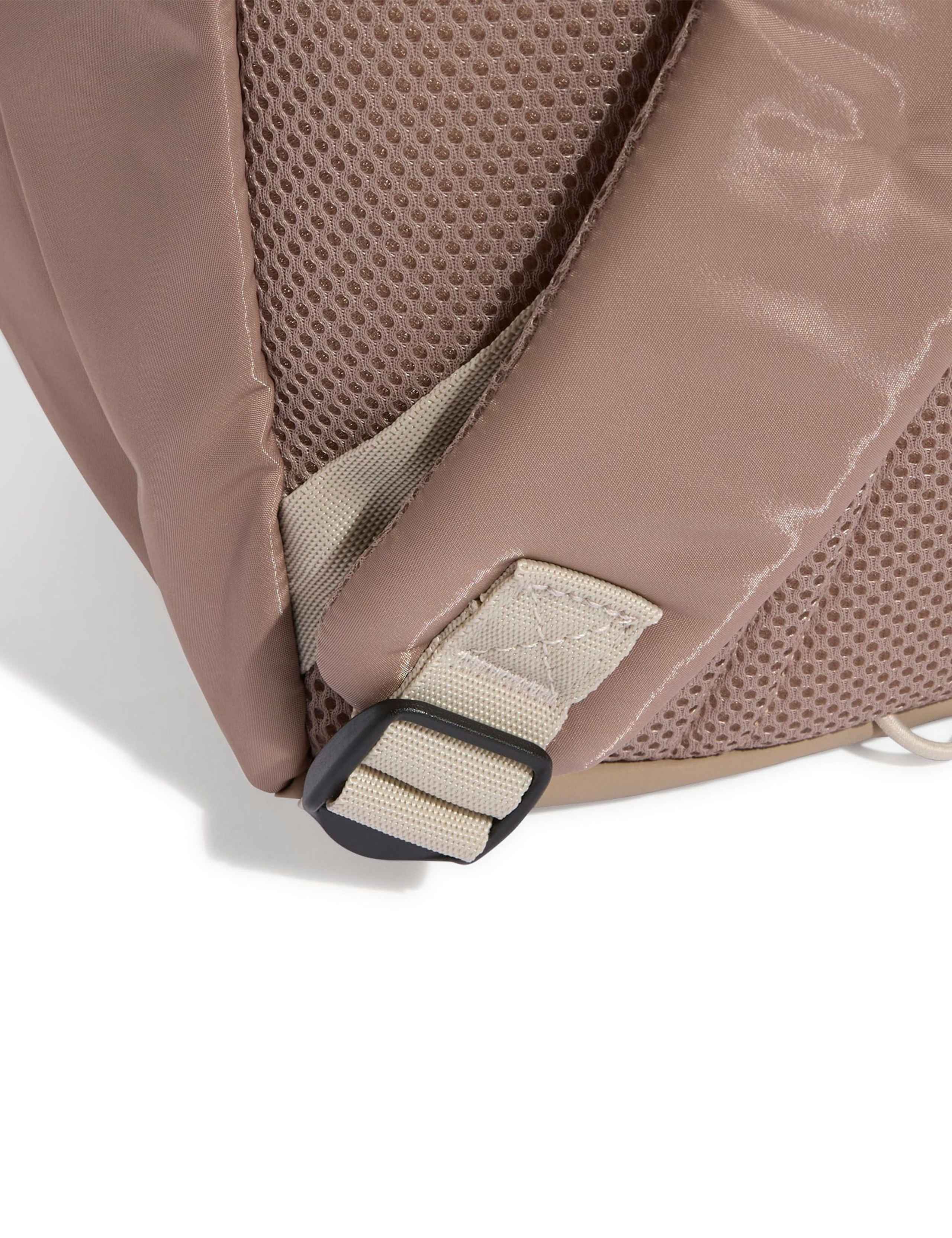 Yoga Backpack 5 of 5